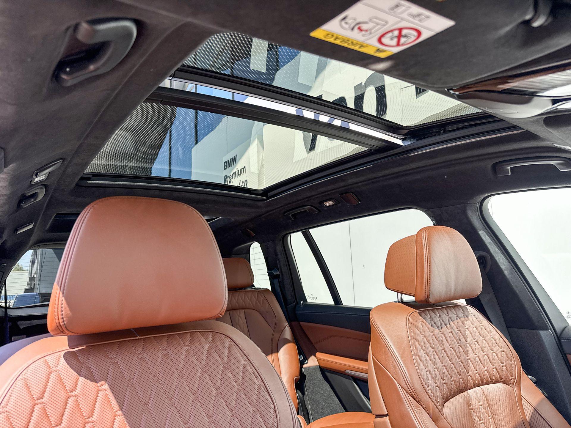 Foto van BMW X7 Xdrive40i