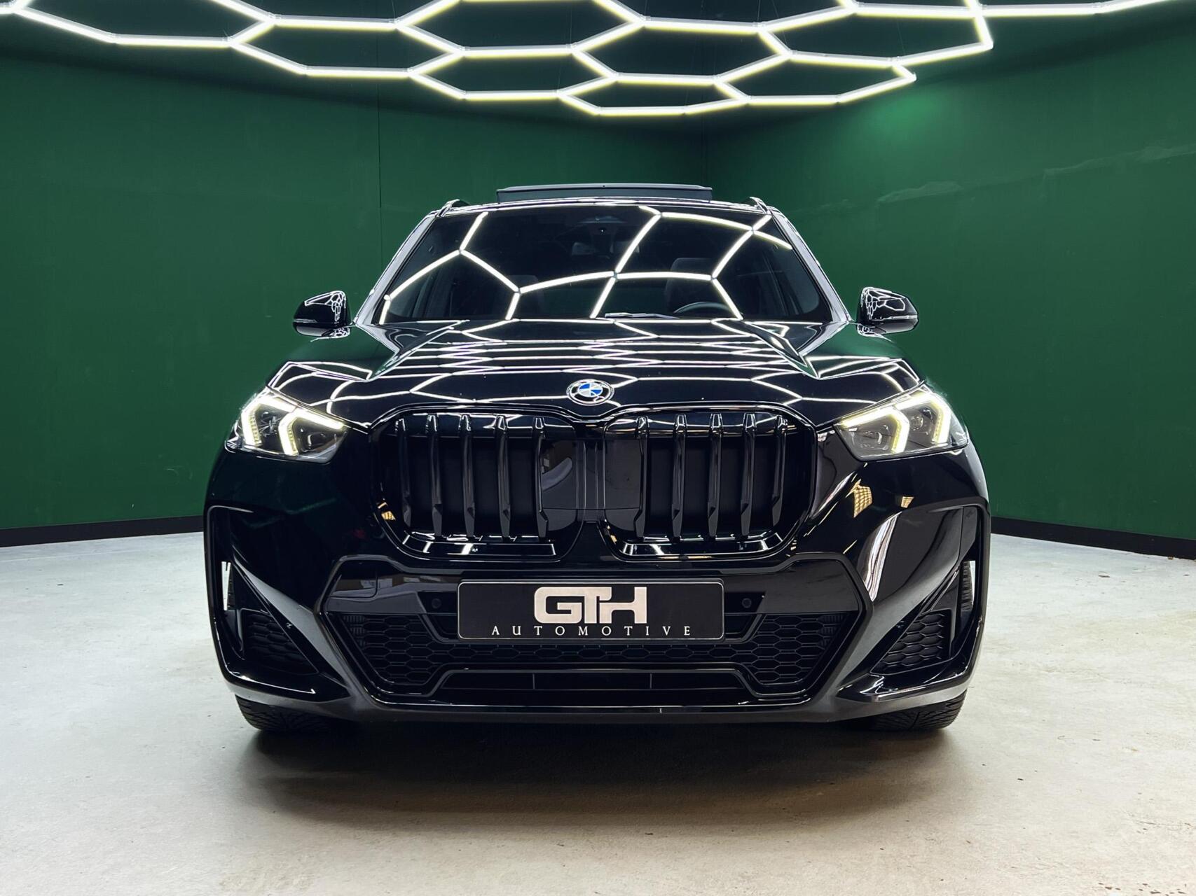 Foto van BMW X1 Sdrive20i