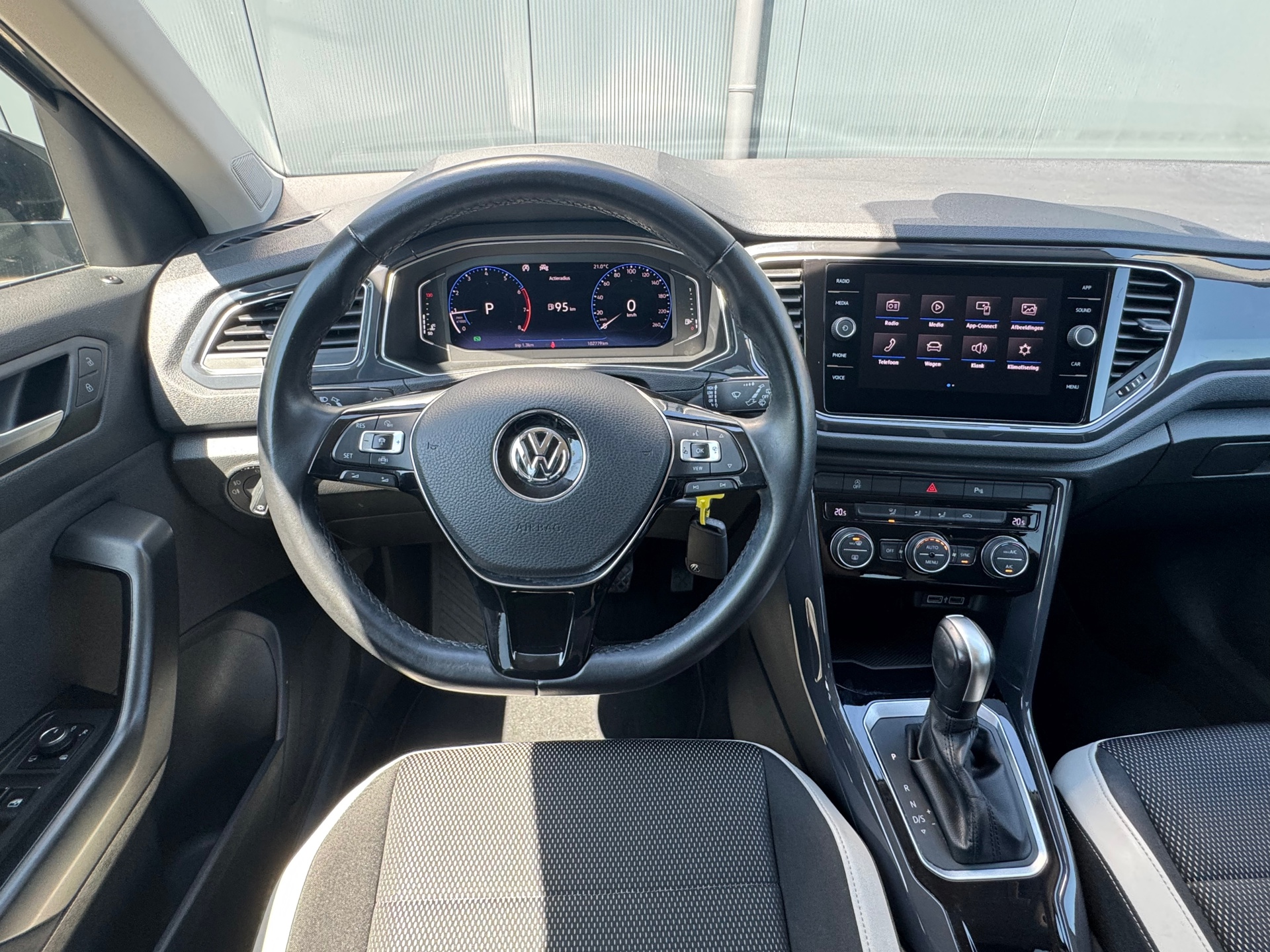 Foto van Volkswagen T-roc