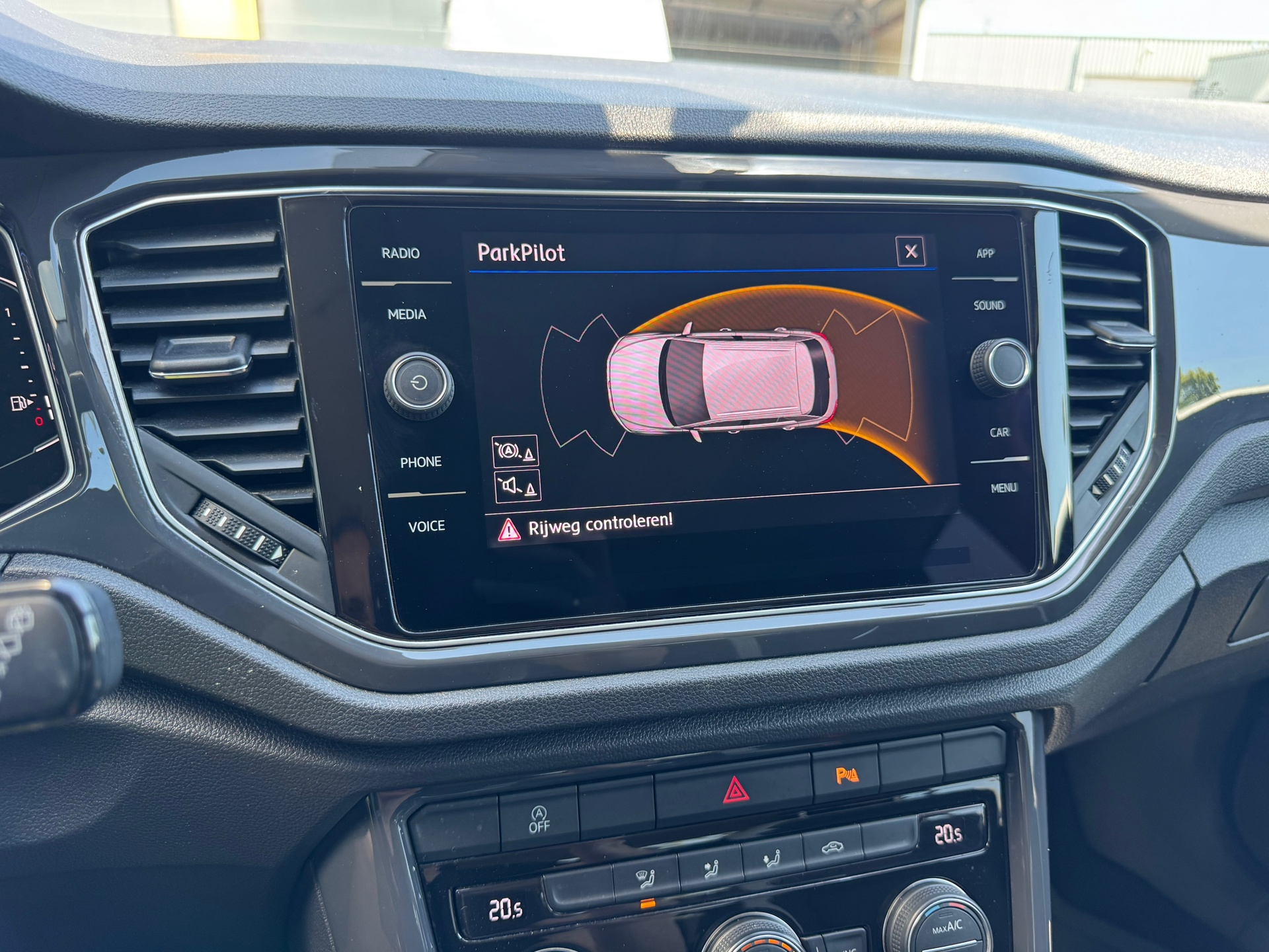 Foto van Volkswagen T-roc