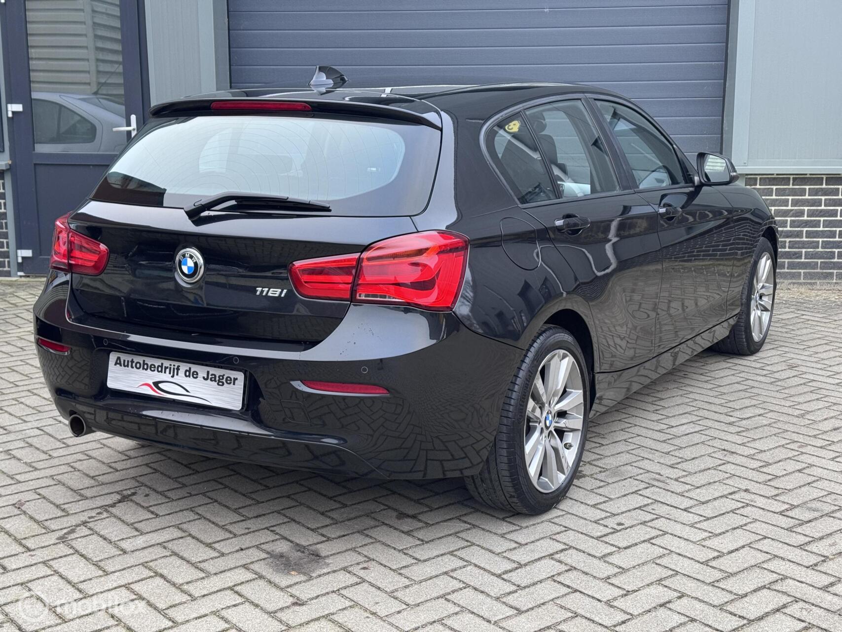 Foto van BMW 118i