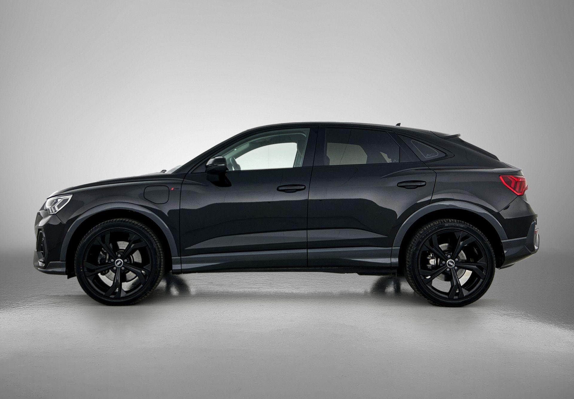 Foto van Audi Q3 Sportback E-tron
