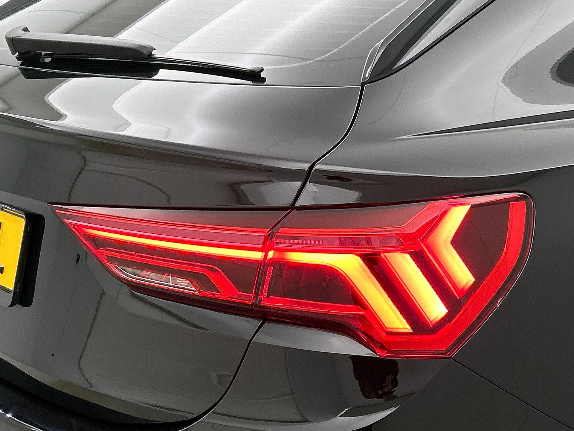 Foto van Audi Q3 Sportback E-tron
