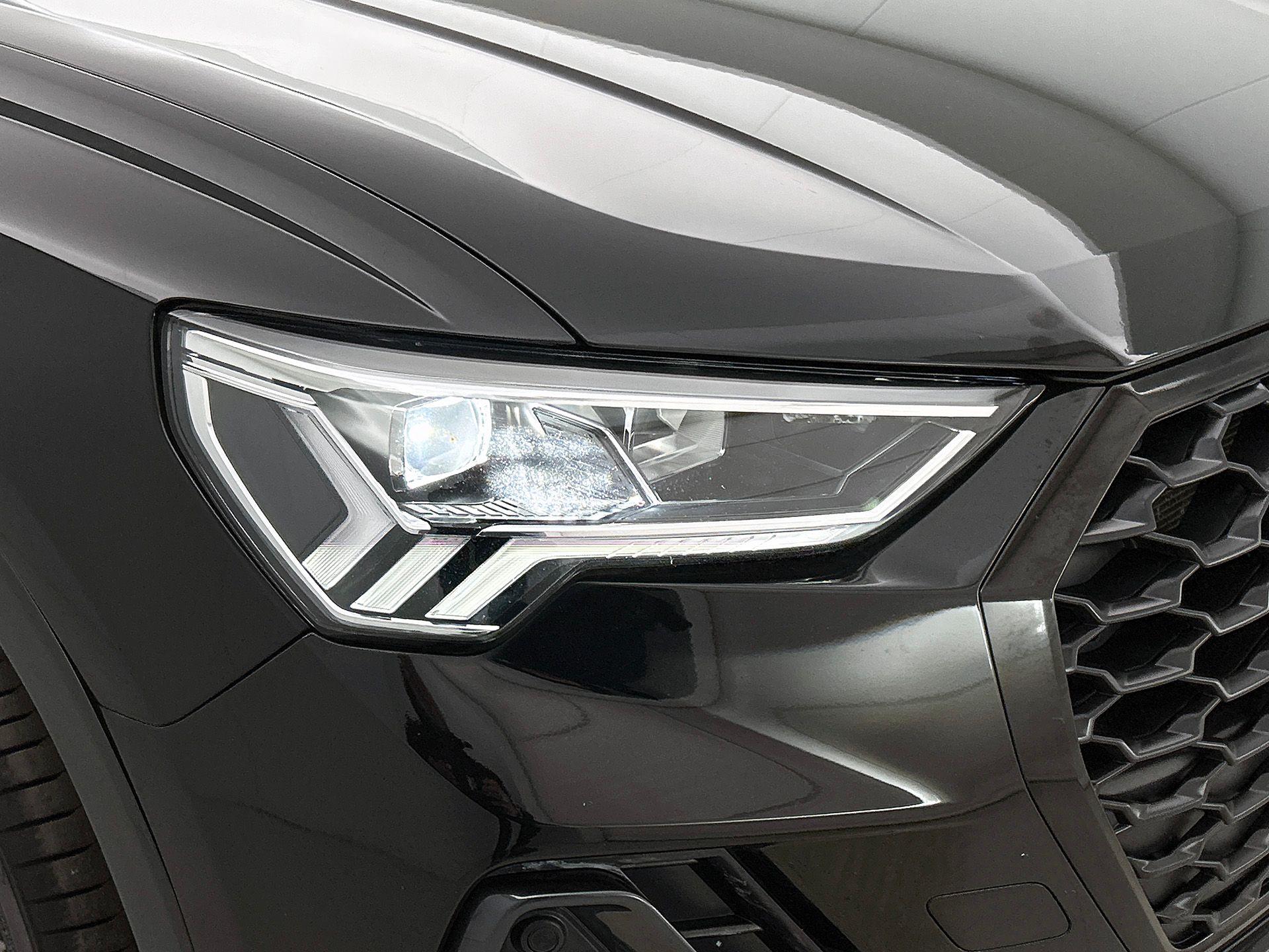 Foto van Audi Q3 Sportback E-tron