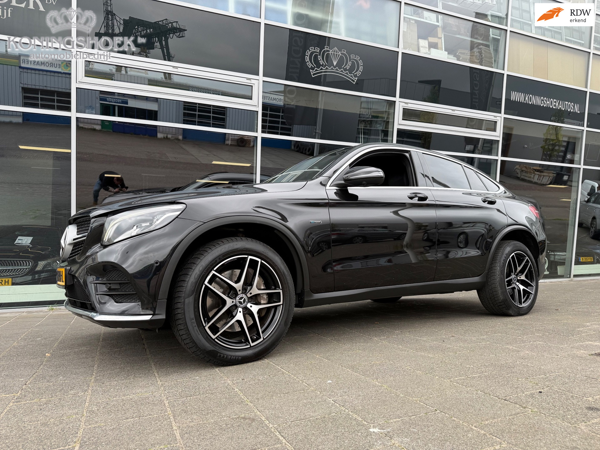 Mercedes-Benz Glc-klasse Coupé 350e 4MATIC Business Solution AMG 2018 - voorkant