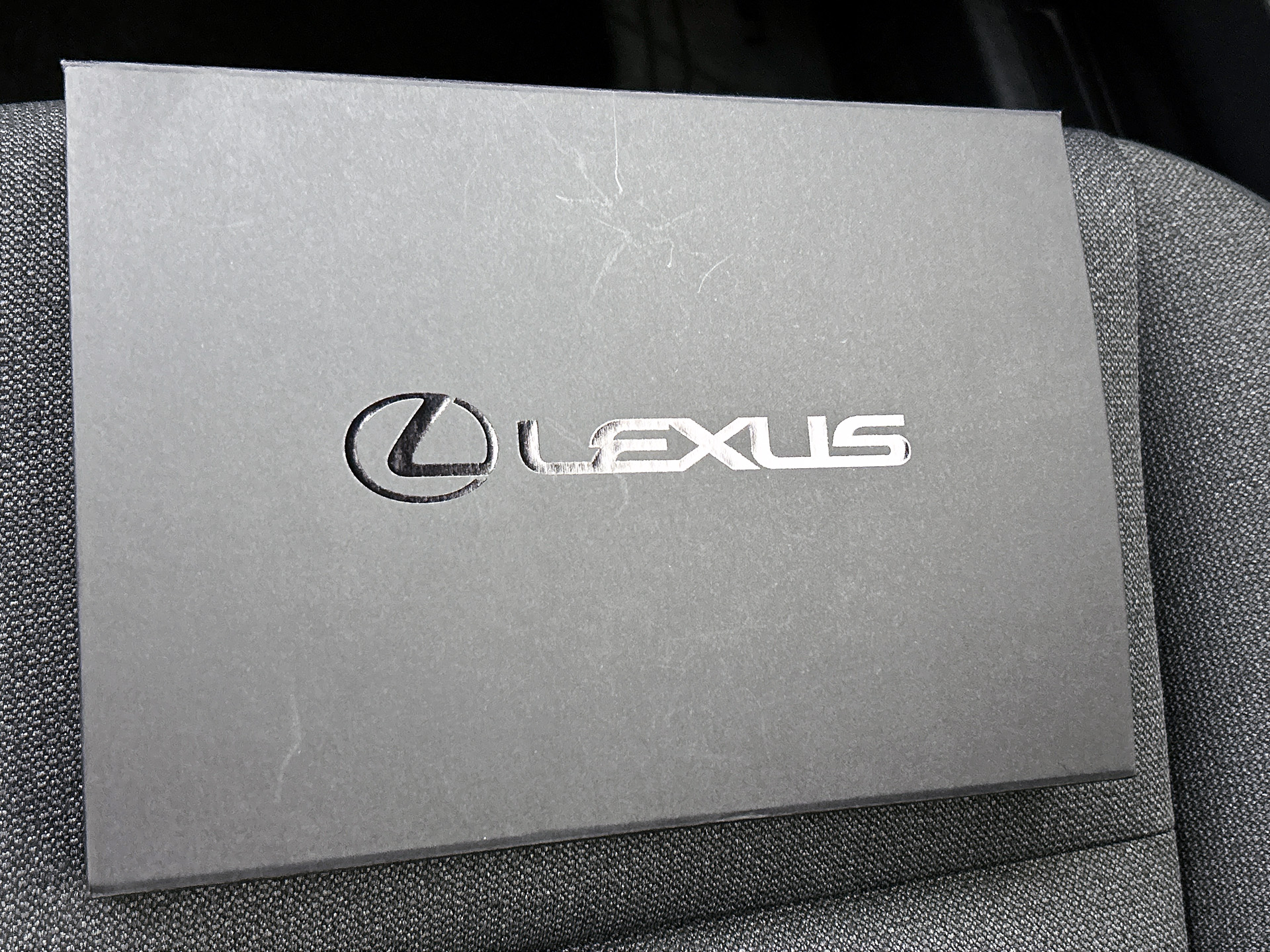 Foto van Lexus Lexus LBX