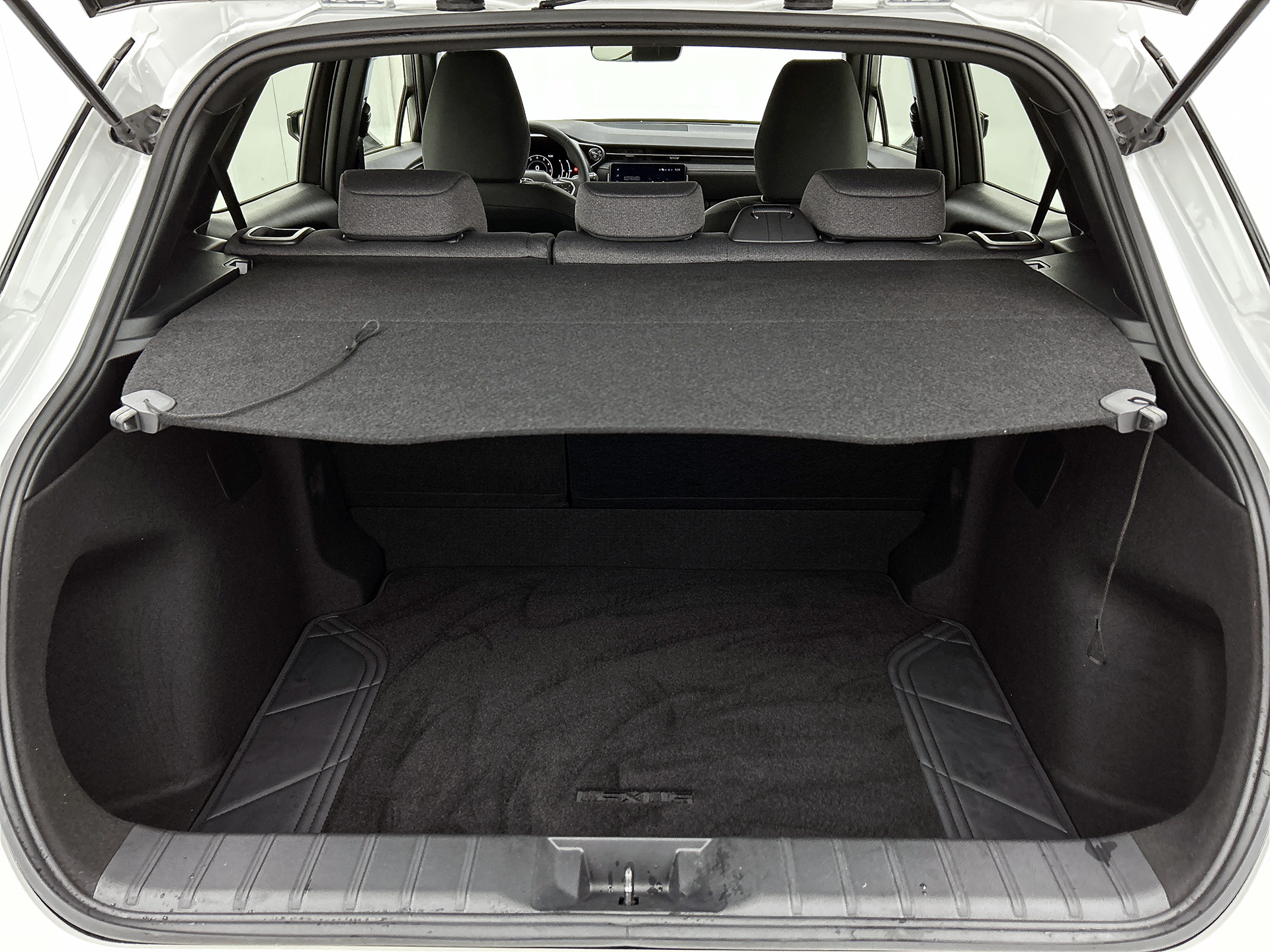 Foto van Lexus Lexus LBX