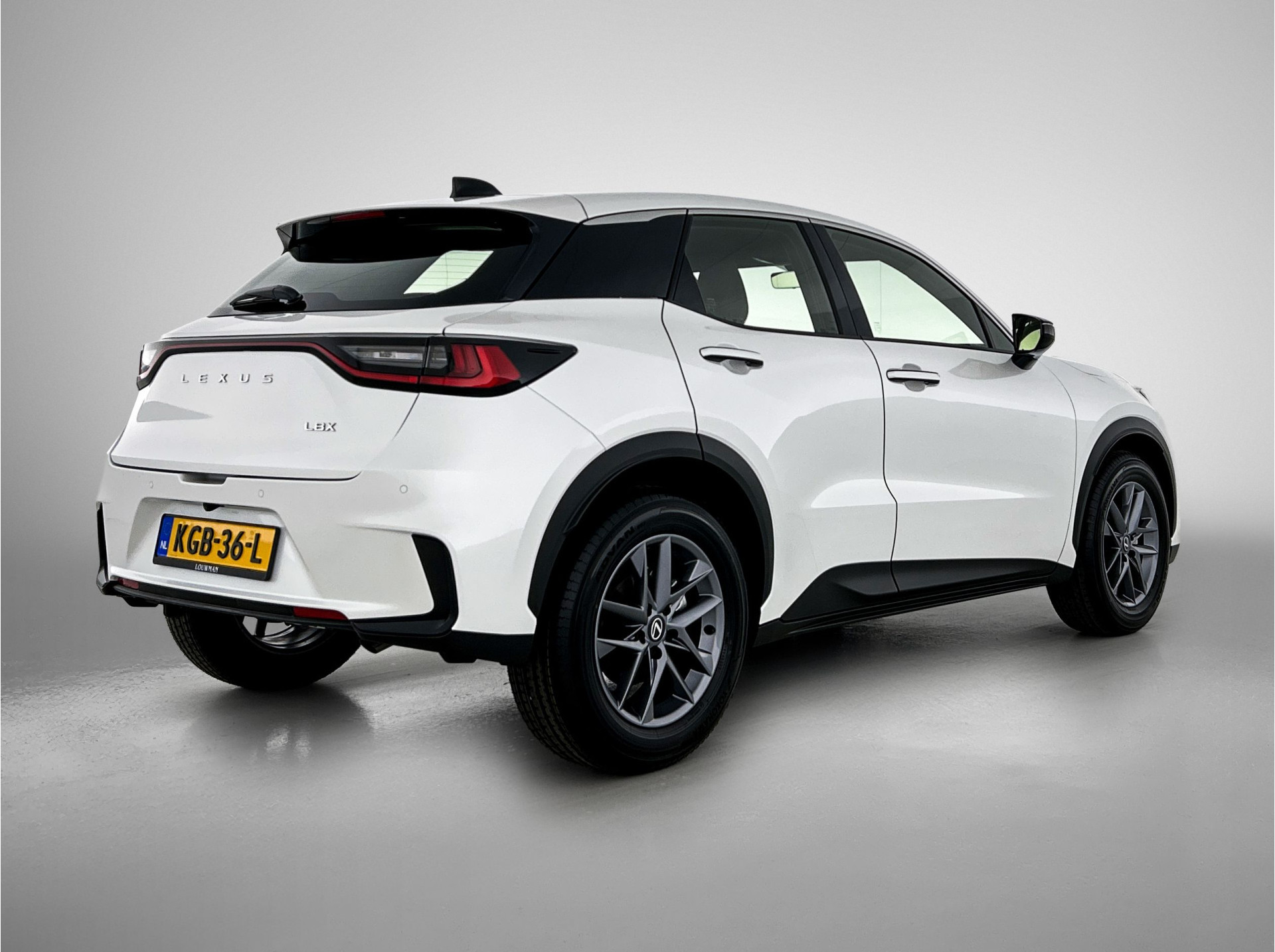 Foto van Lexus Lexus LBX