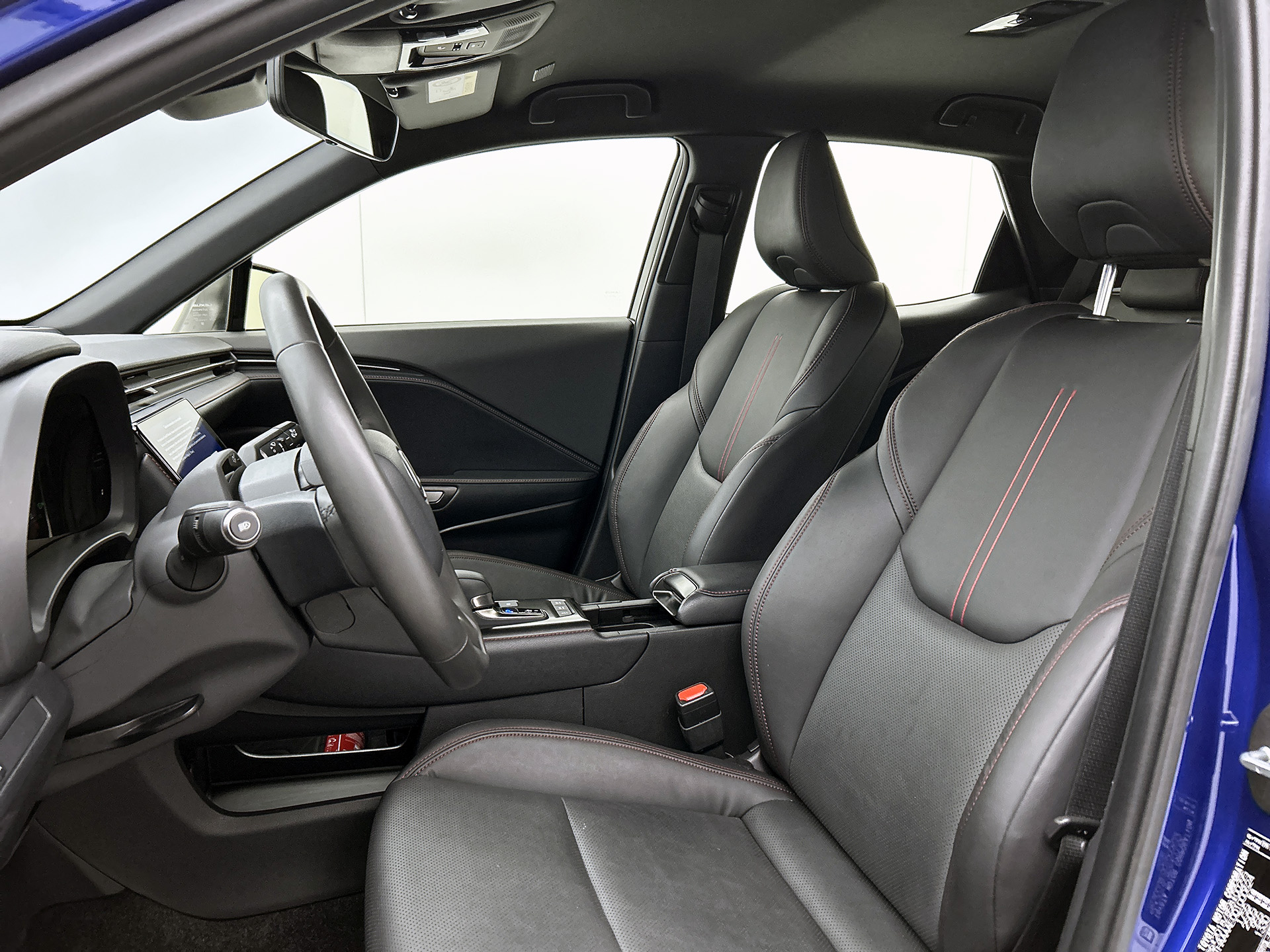 Foto van Lexus Lexus LBX
