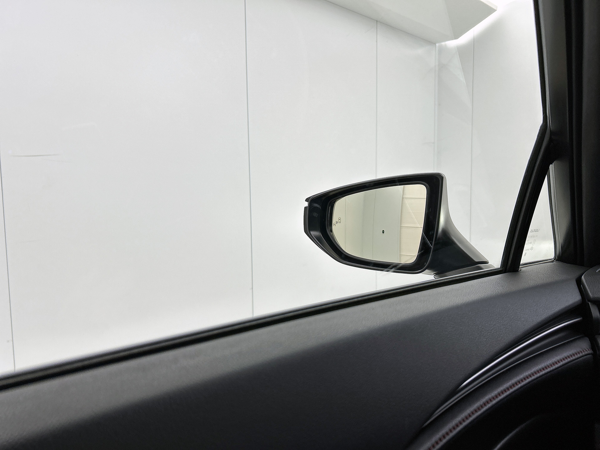 Foto van Lexus Lexus LBX