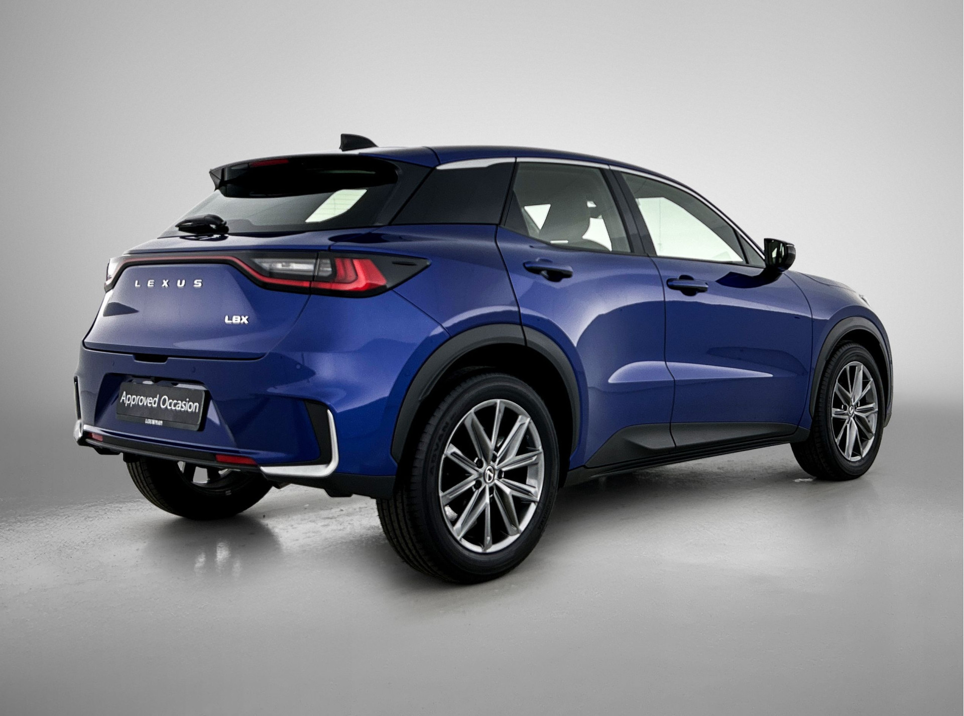Foto van Lexus Lexus LBX