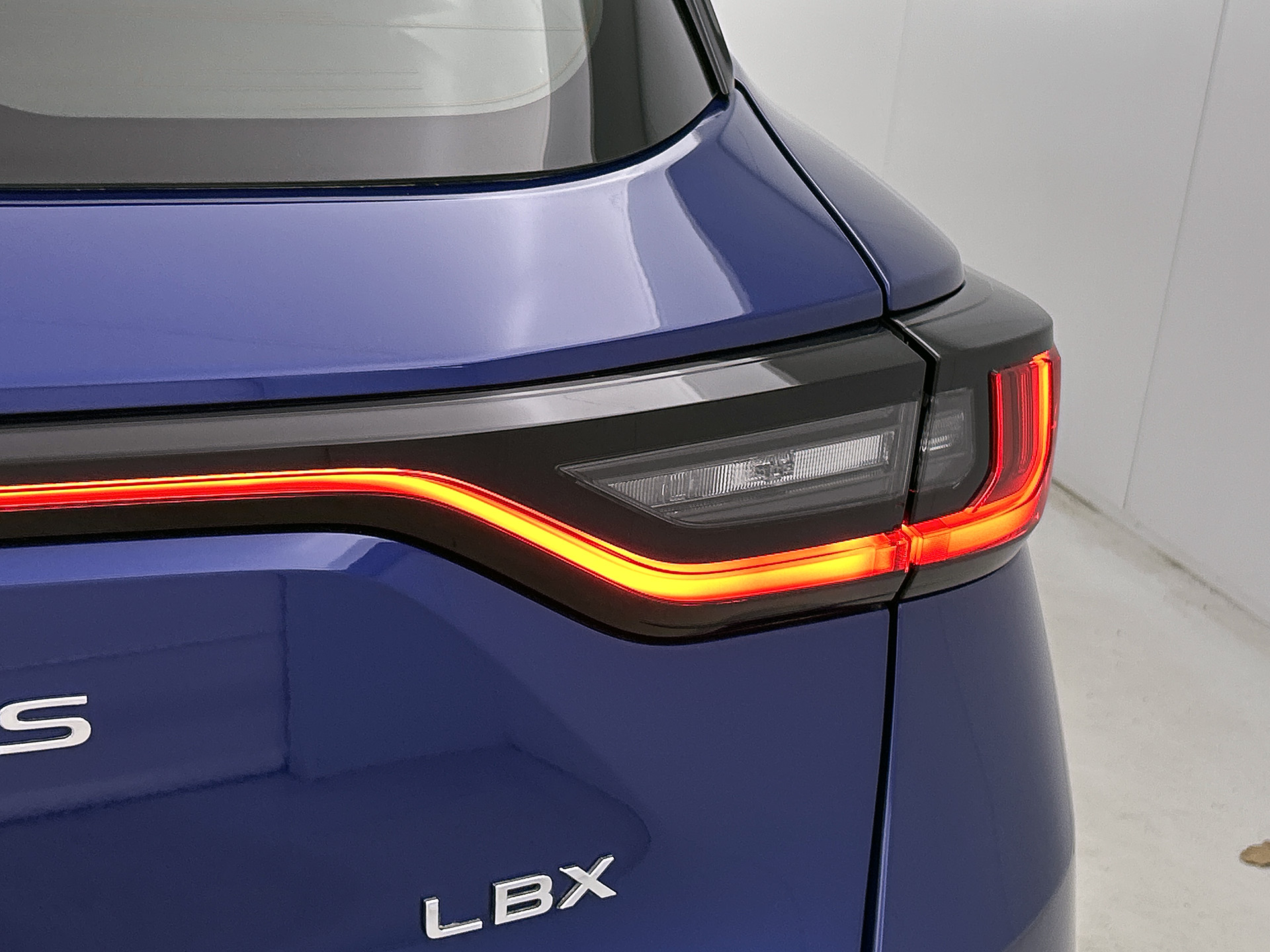Foto van Lexus Lexus LBX