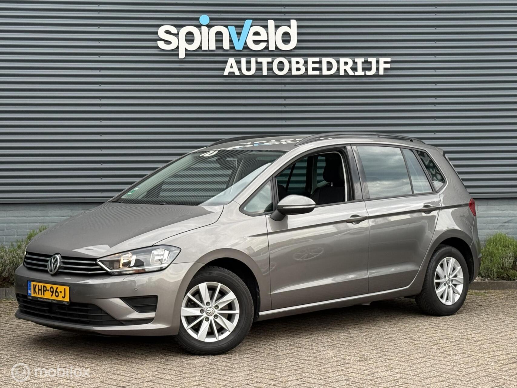 Volkswagen Golf Sportsvan 1.4 TSI Comfortline - Automaat - Navigatie - 2015 - voorkant