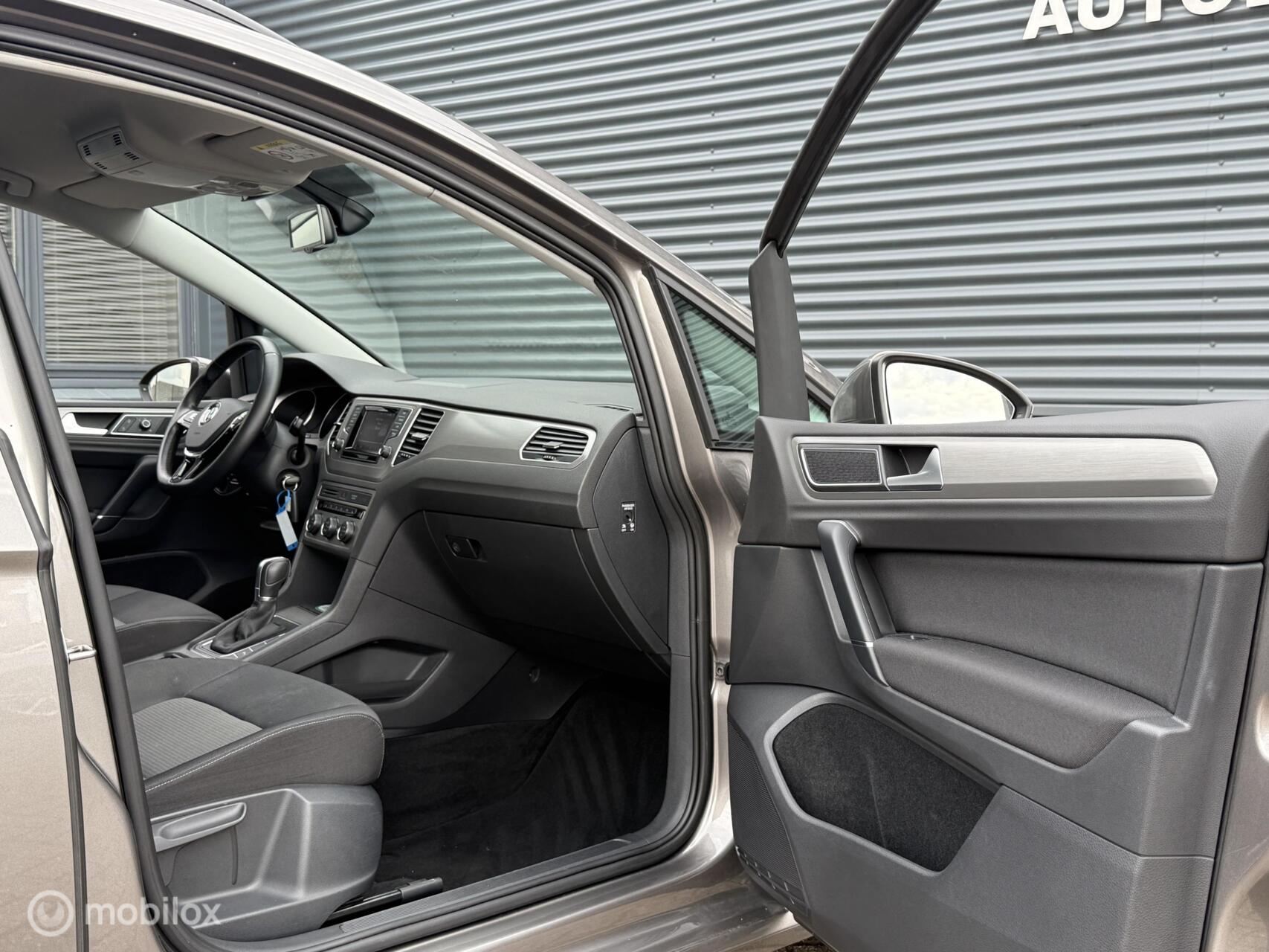 Foto van Volkswagen Golf Sportsvan