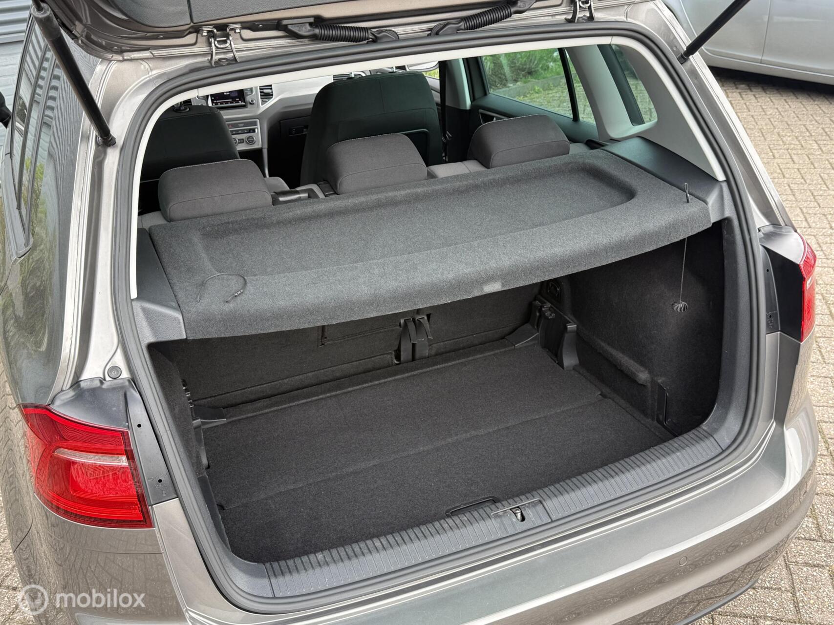 Foto van Volkswagen Golf Sportsvan