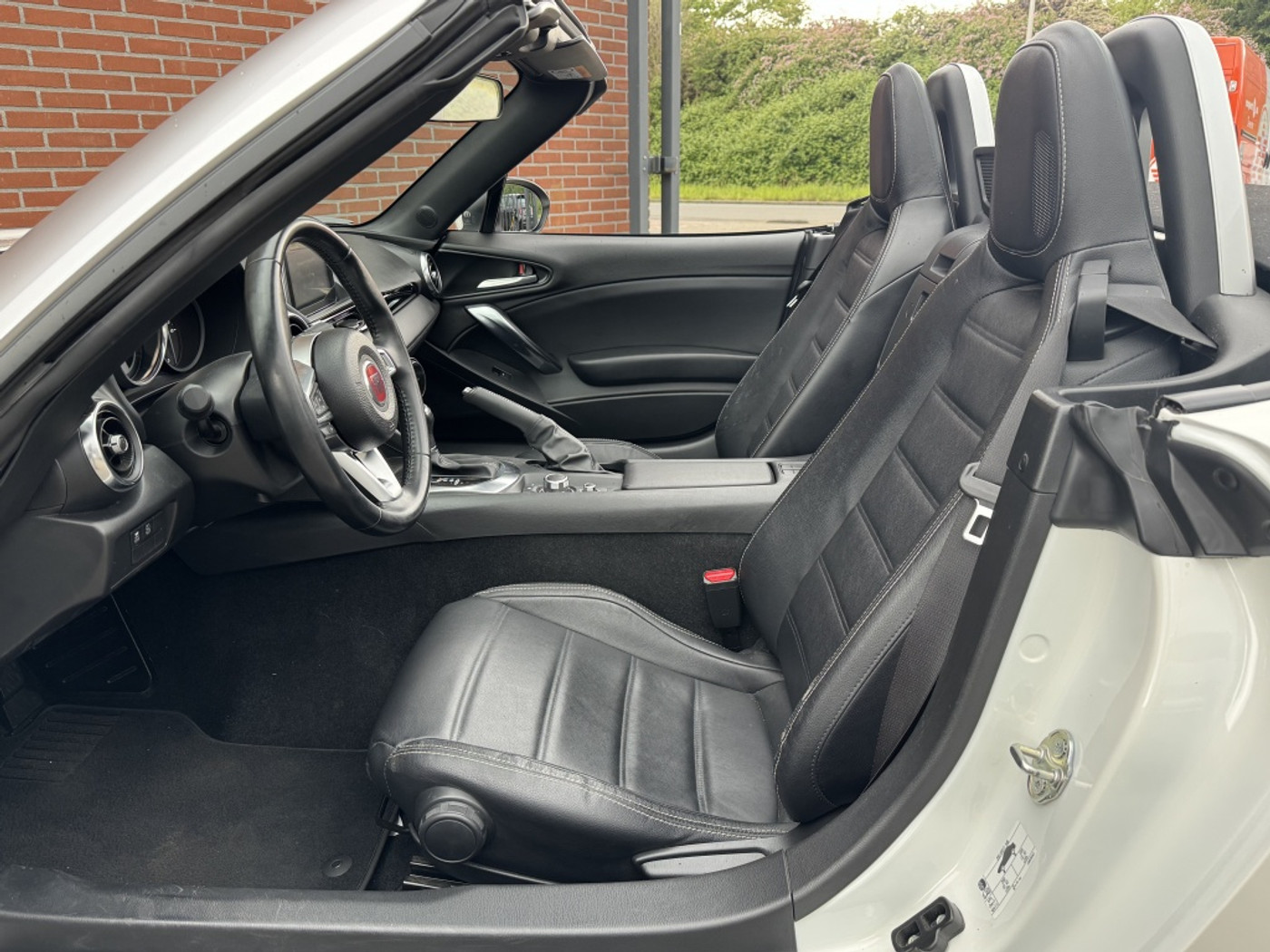 Foto van Fiat 124 Spider