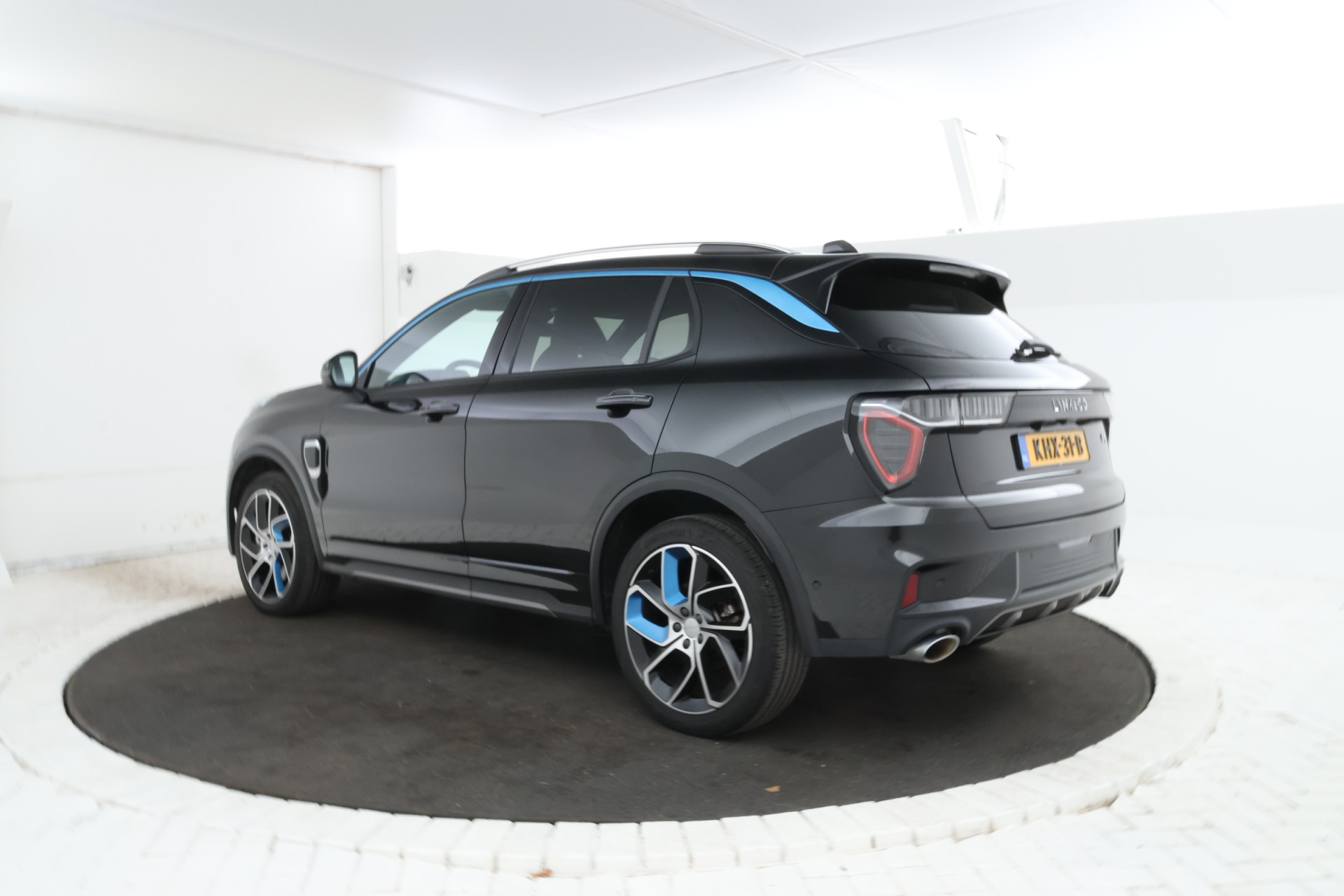 Foto van Lynk&co LYNK & Co 01
