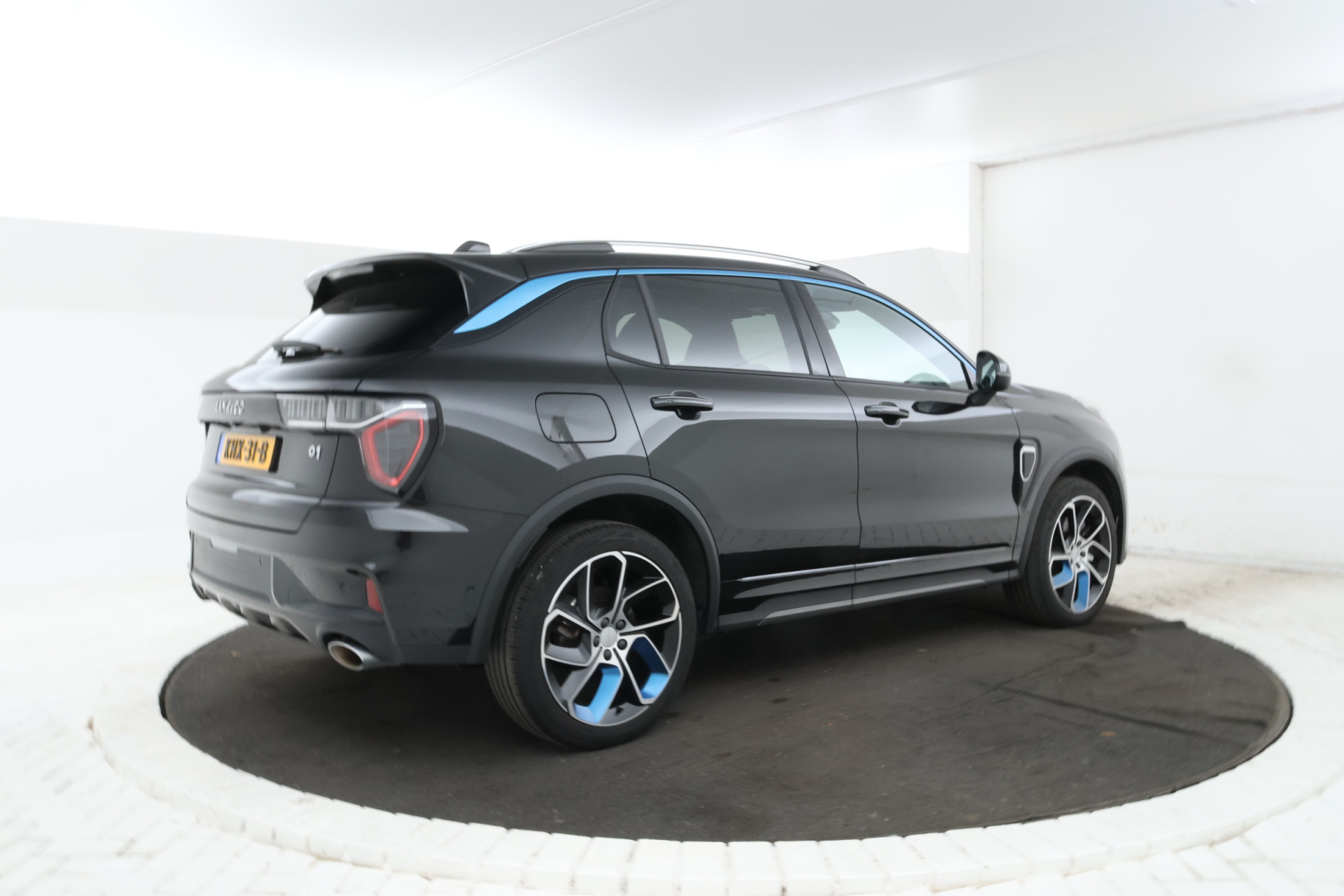Foto van Lynk&co LYNK & Co 01