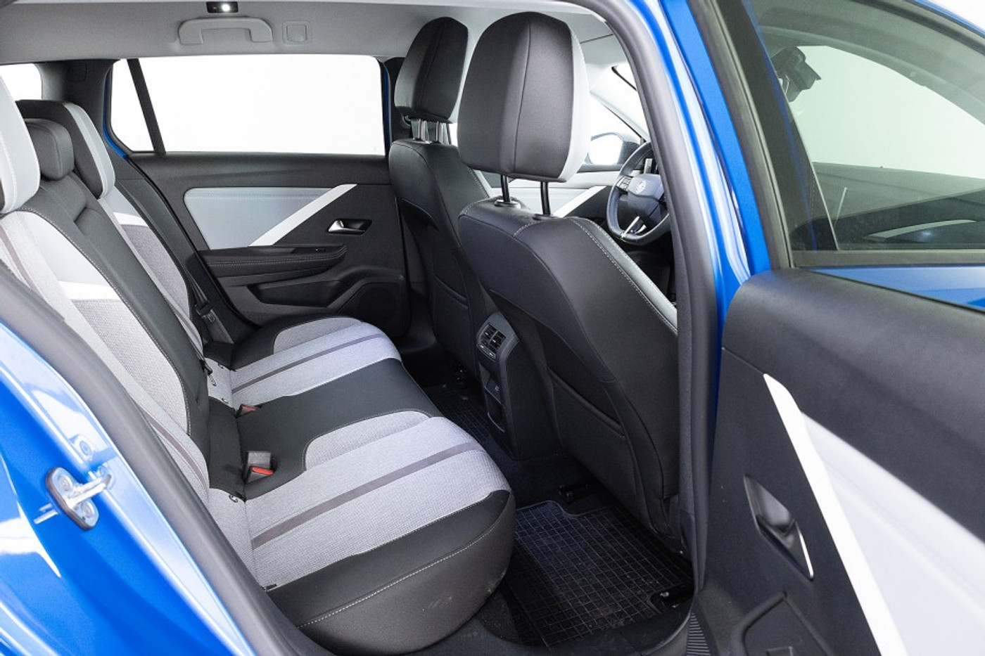 Foto van Opel Astra Sports Tourer
