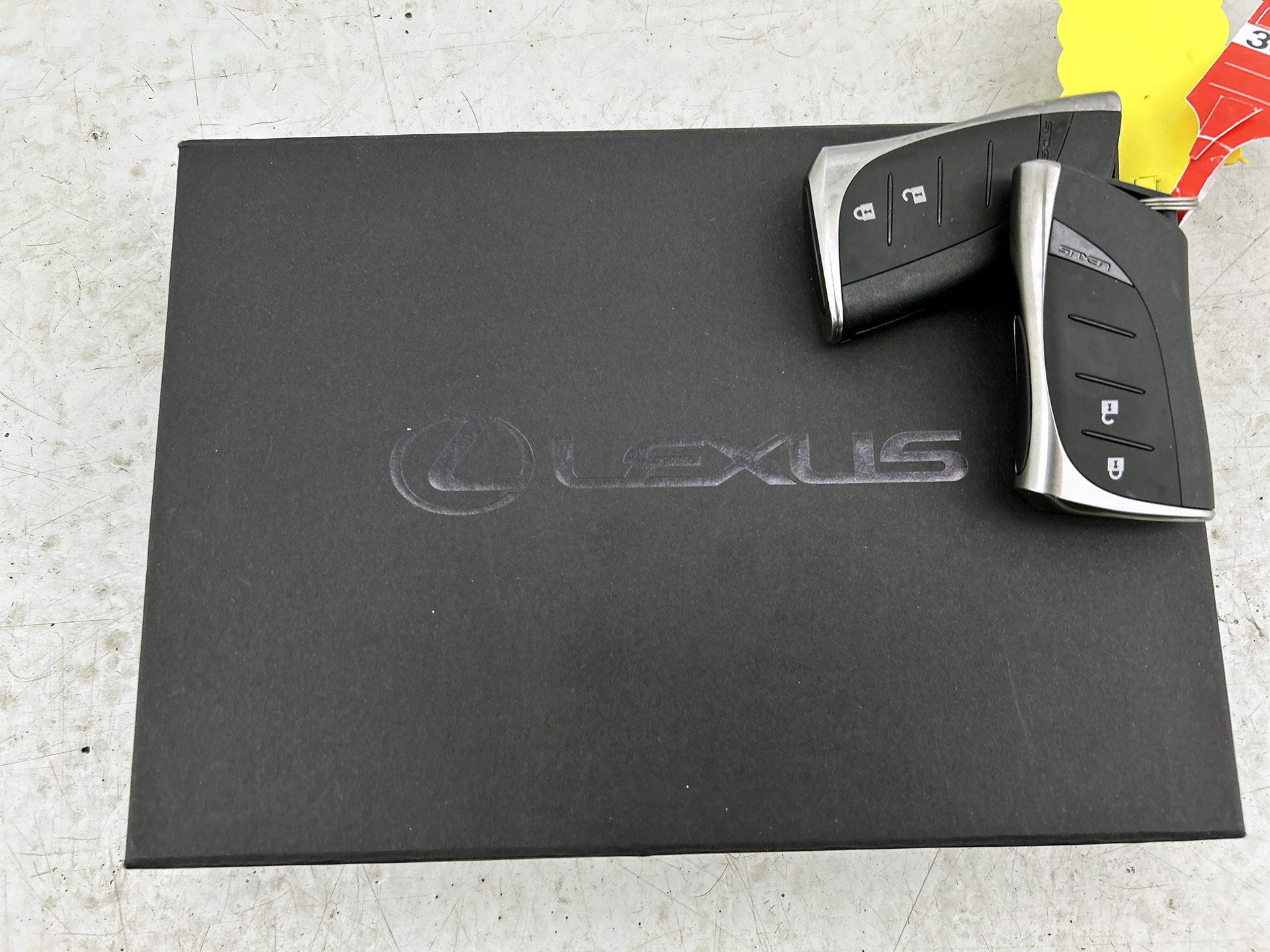 Foto van Lexus Lexus LBX