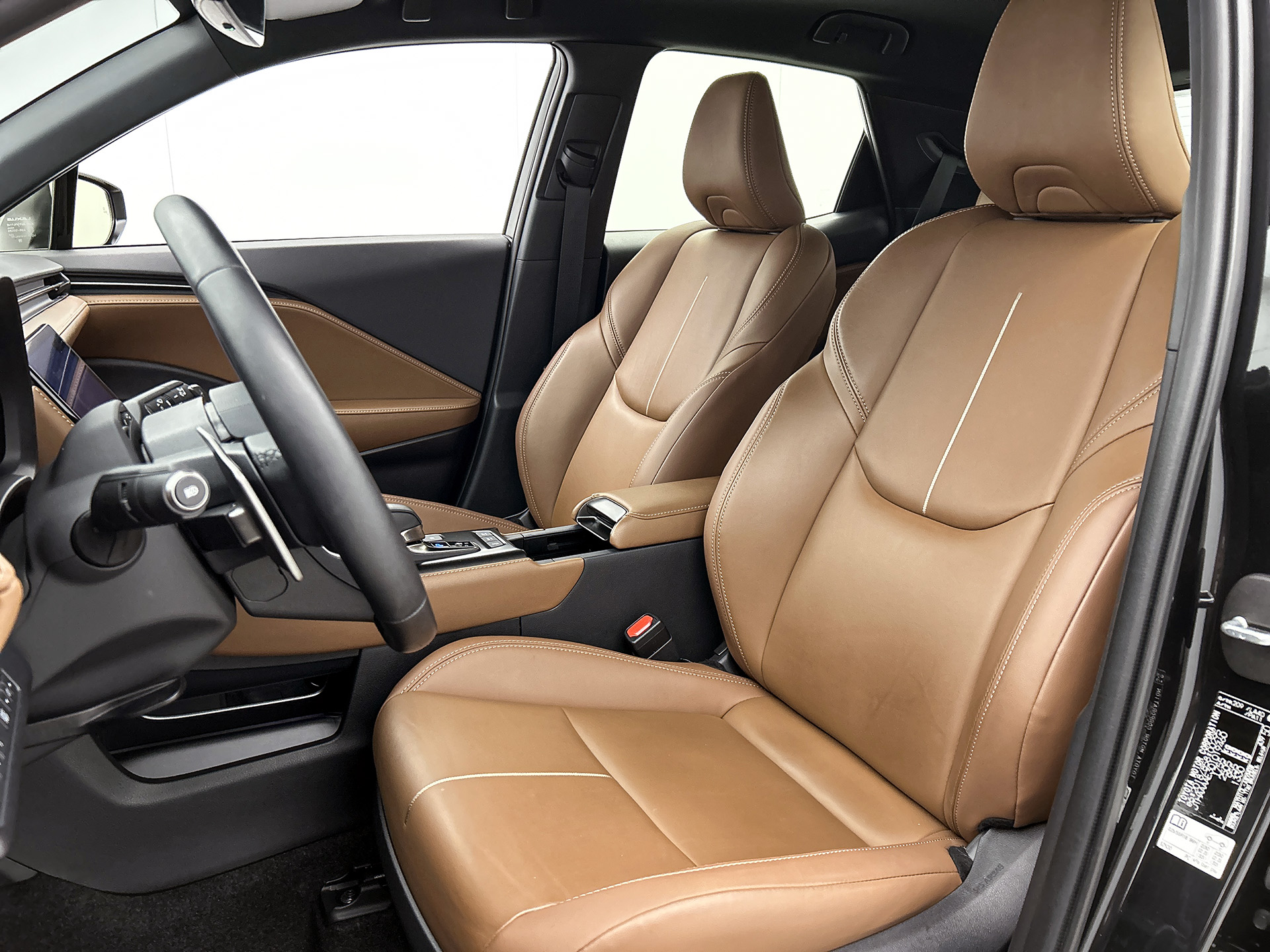Foto van Lexus Lexus LBX