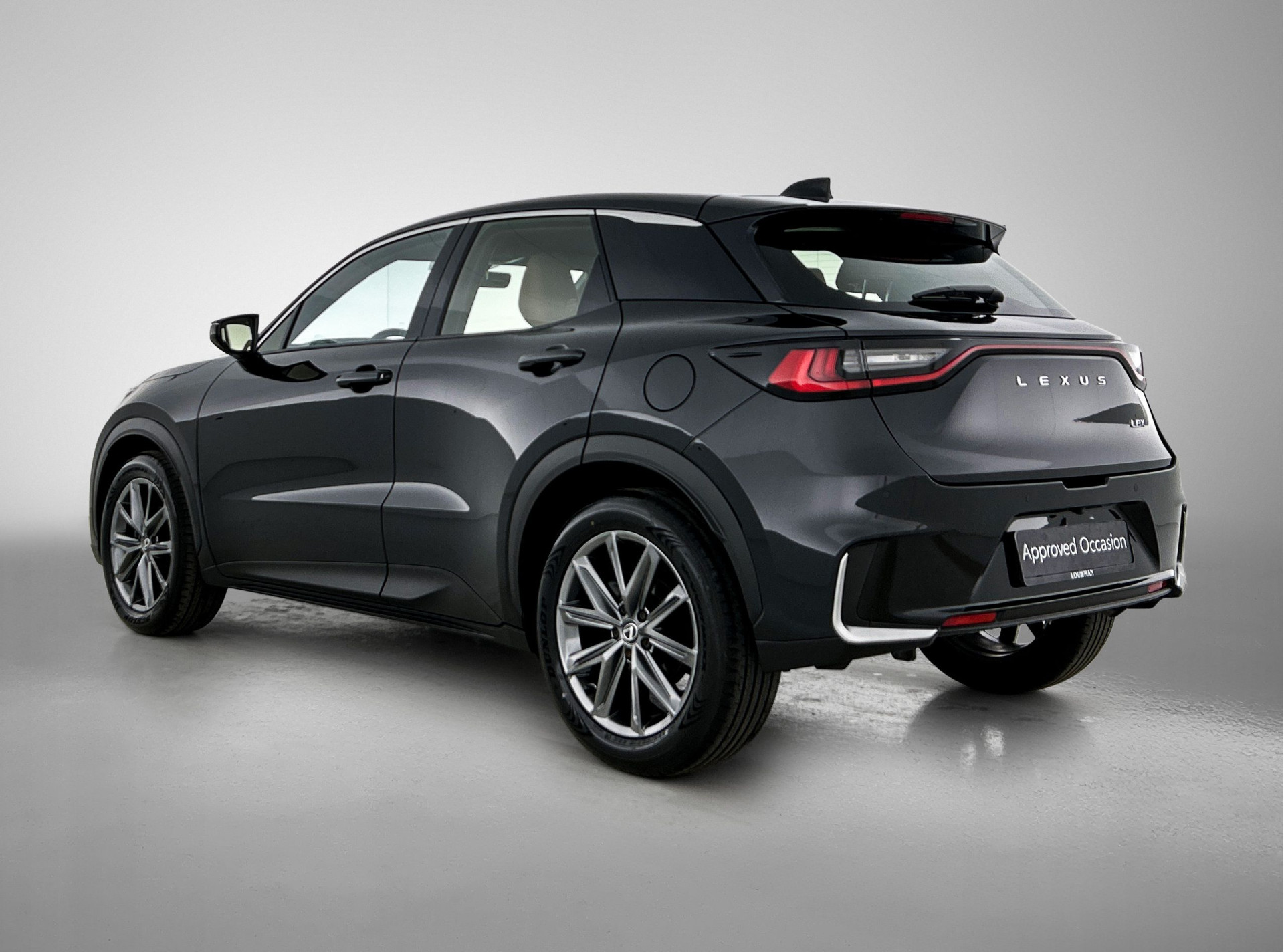 Foto van Lexus Lexus LBX