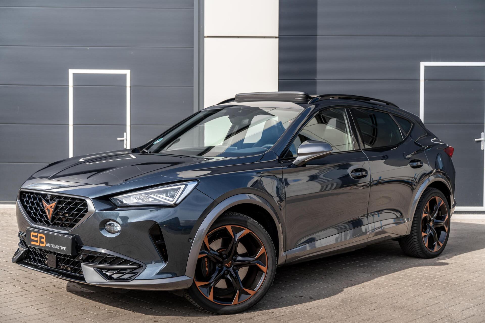 Cupra Formentor VZ E-hybrid 1.4 e-Hybrid VZ Performance Memory|Pano|VOL! 2022 - voorkant