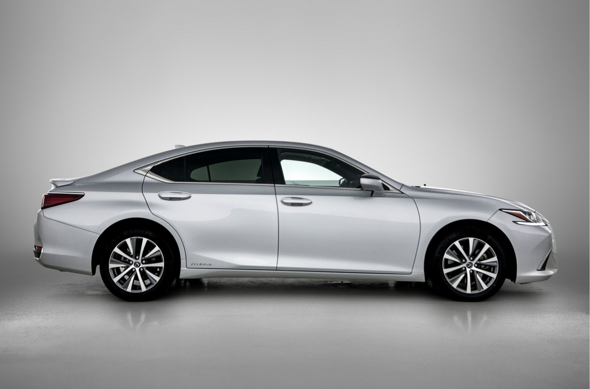 Foto van Lexus Lexus Es300h