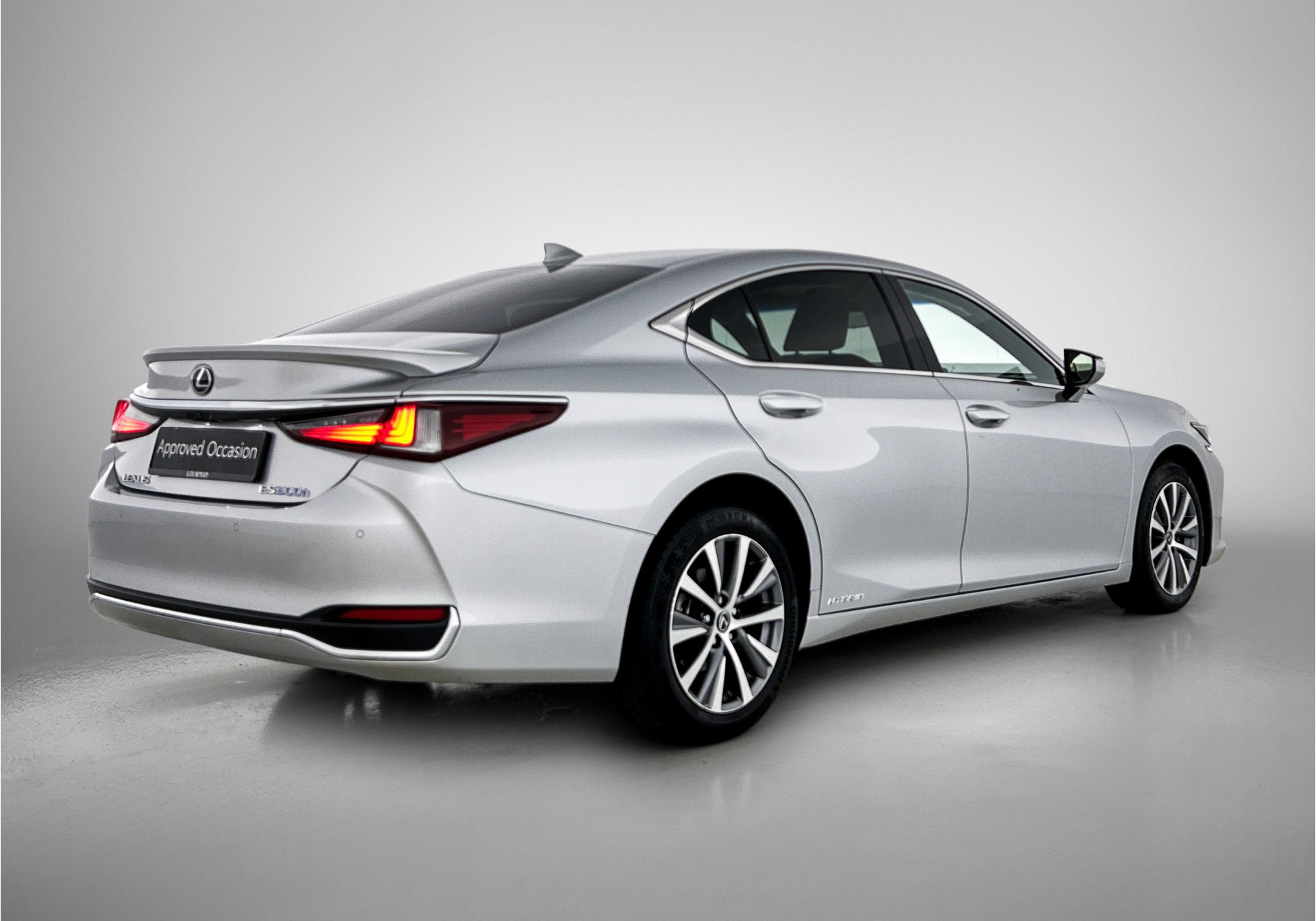 Foto van Lexus Lexus Es300h