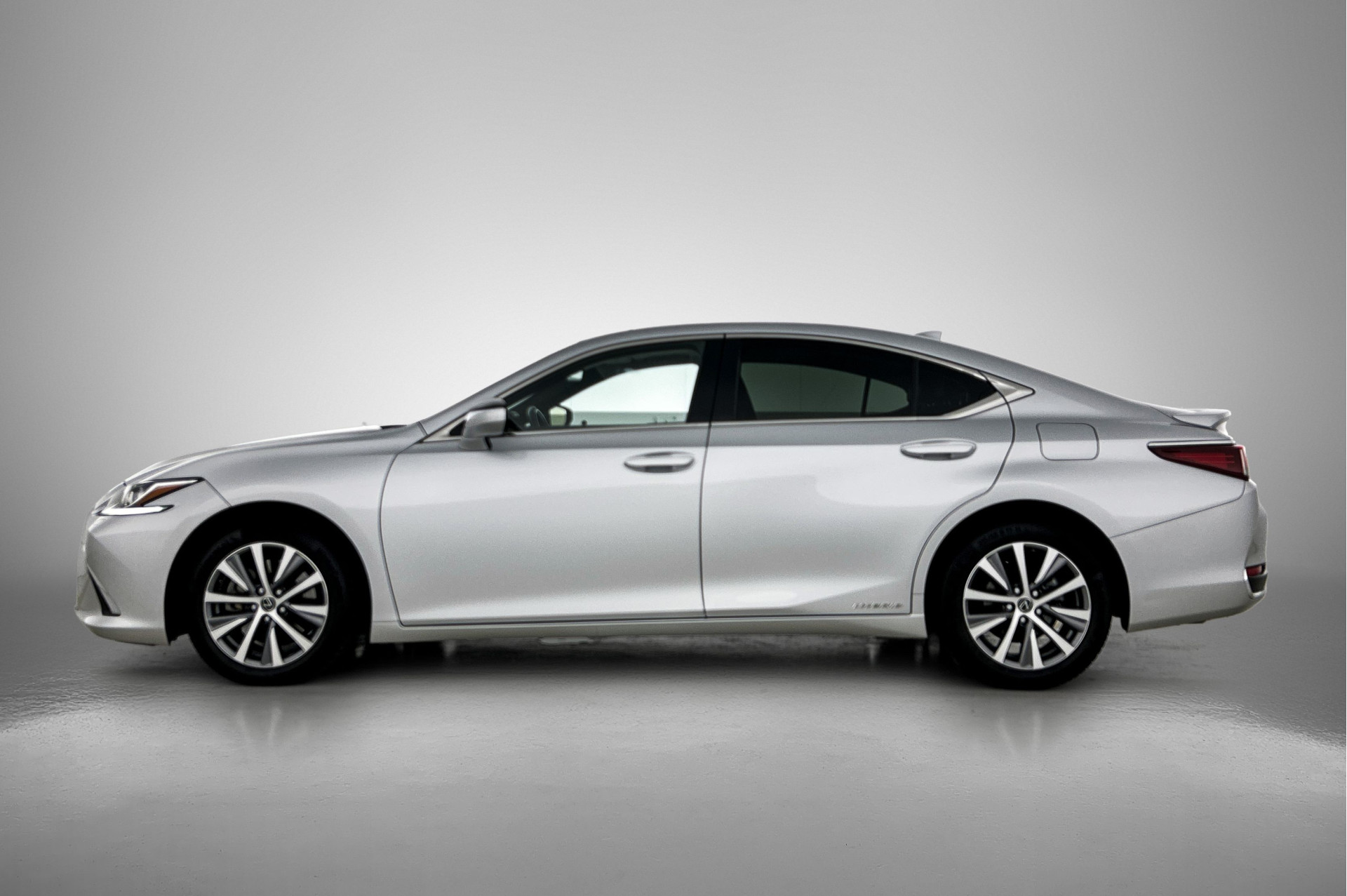 Foto van Lexus Lexus Es300h