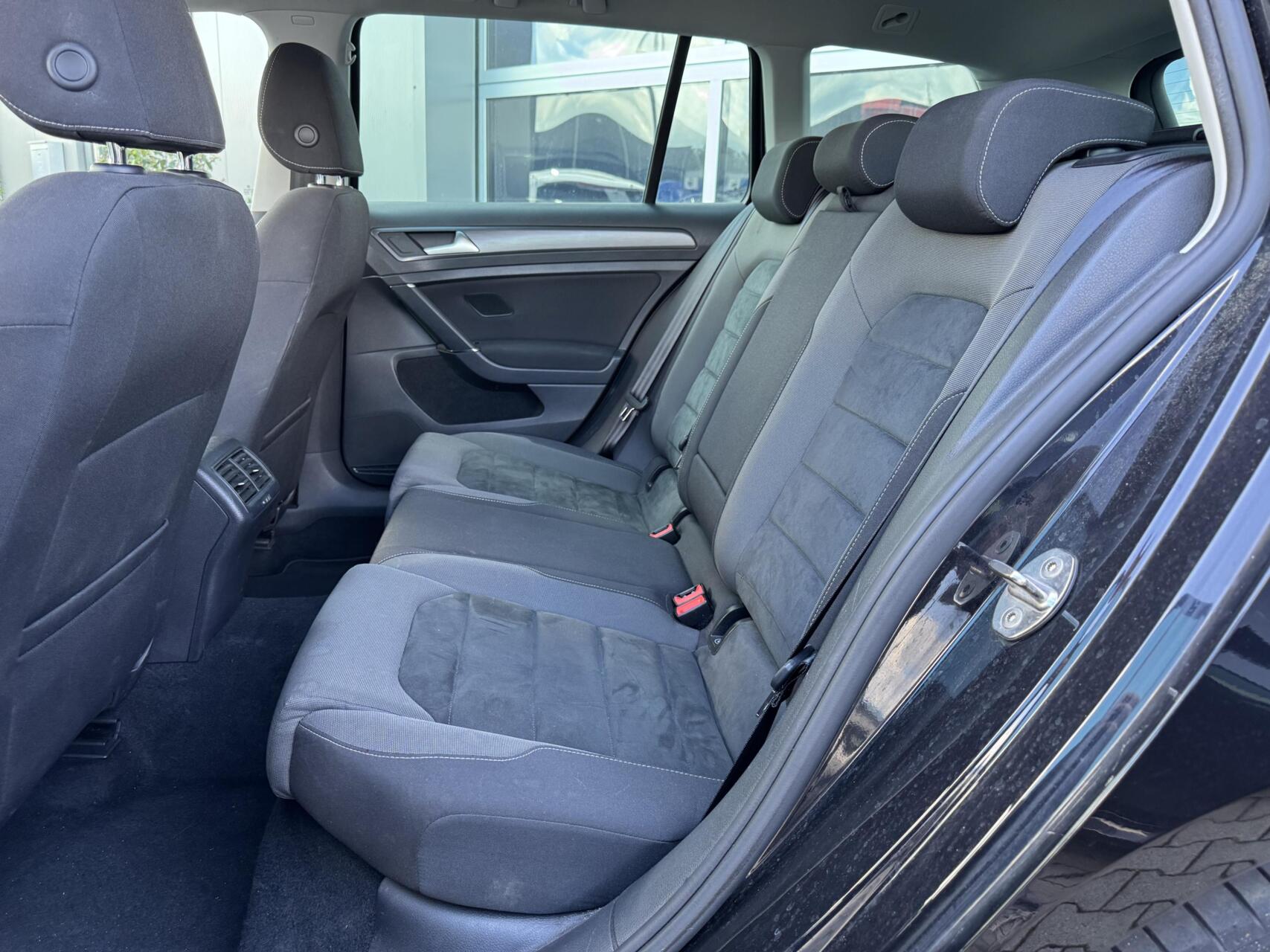 Foto van Volkswagen Golf Variant