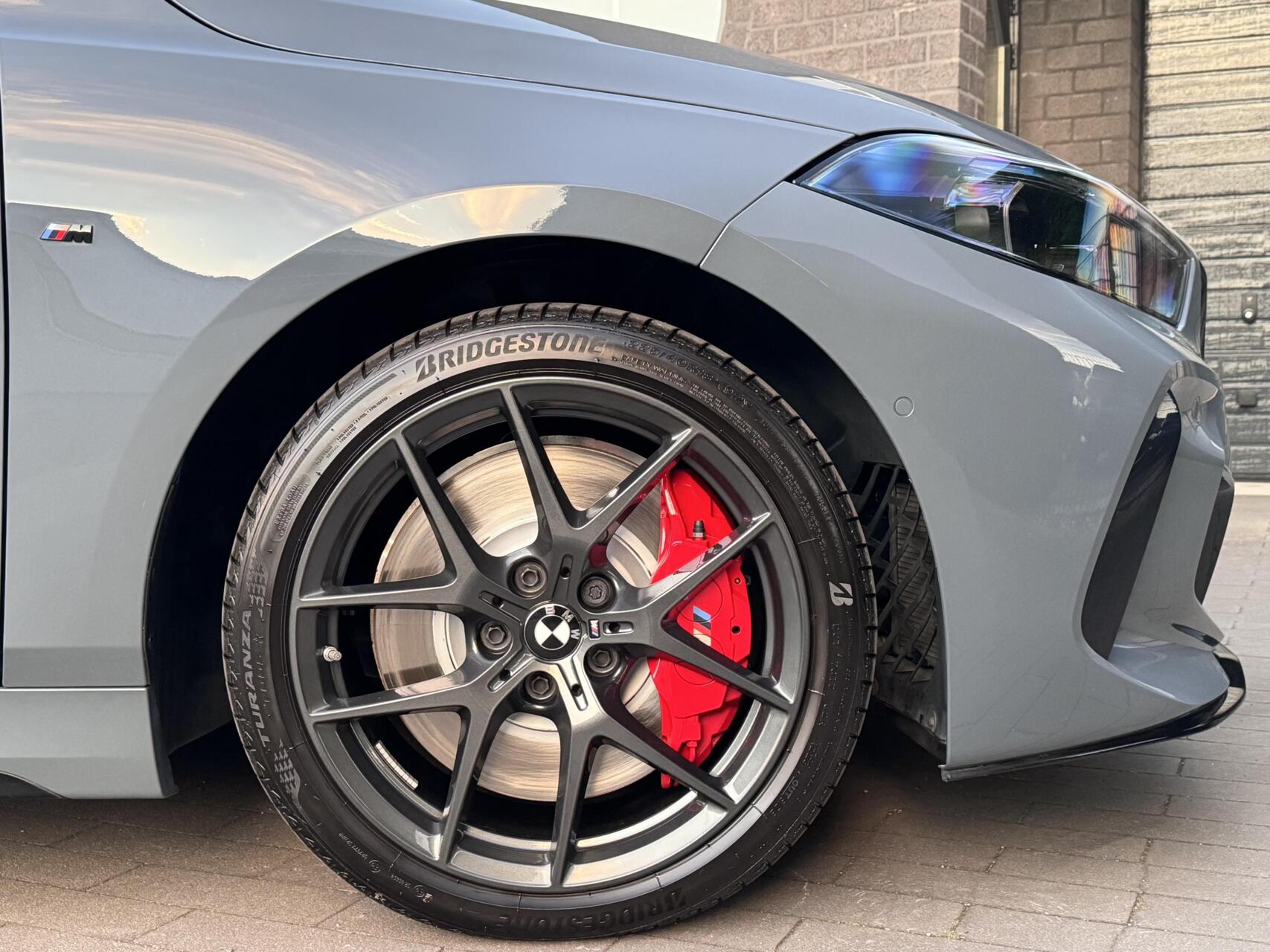 Foto van BMW M135i xDrive