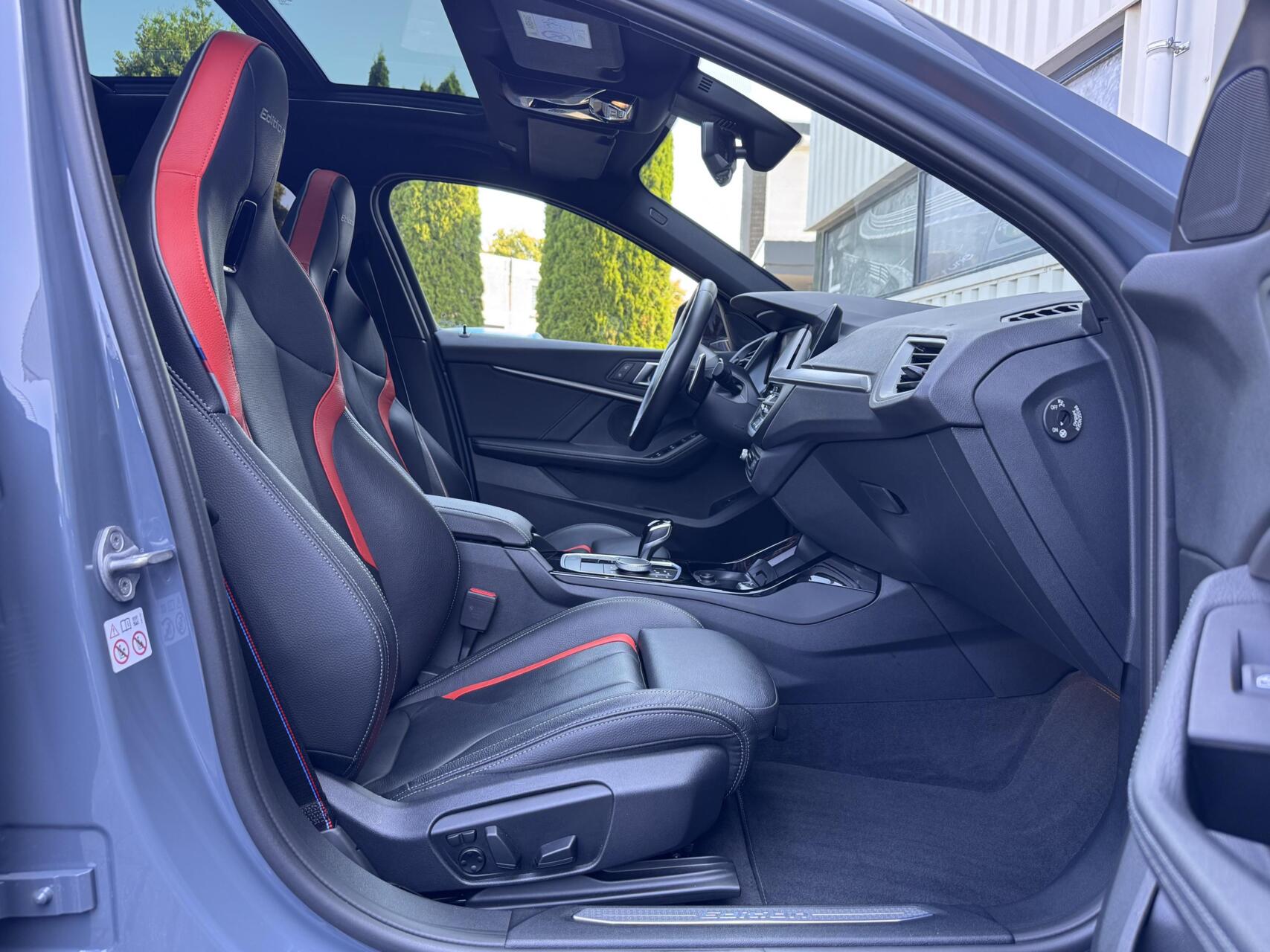 Foto van BMW M135i xDrive