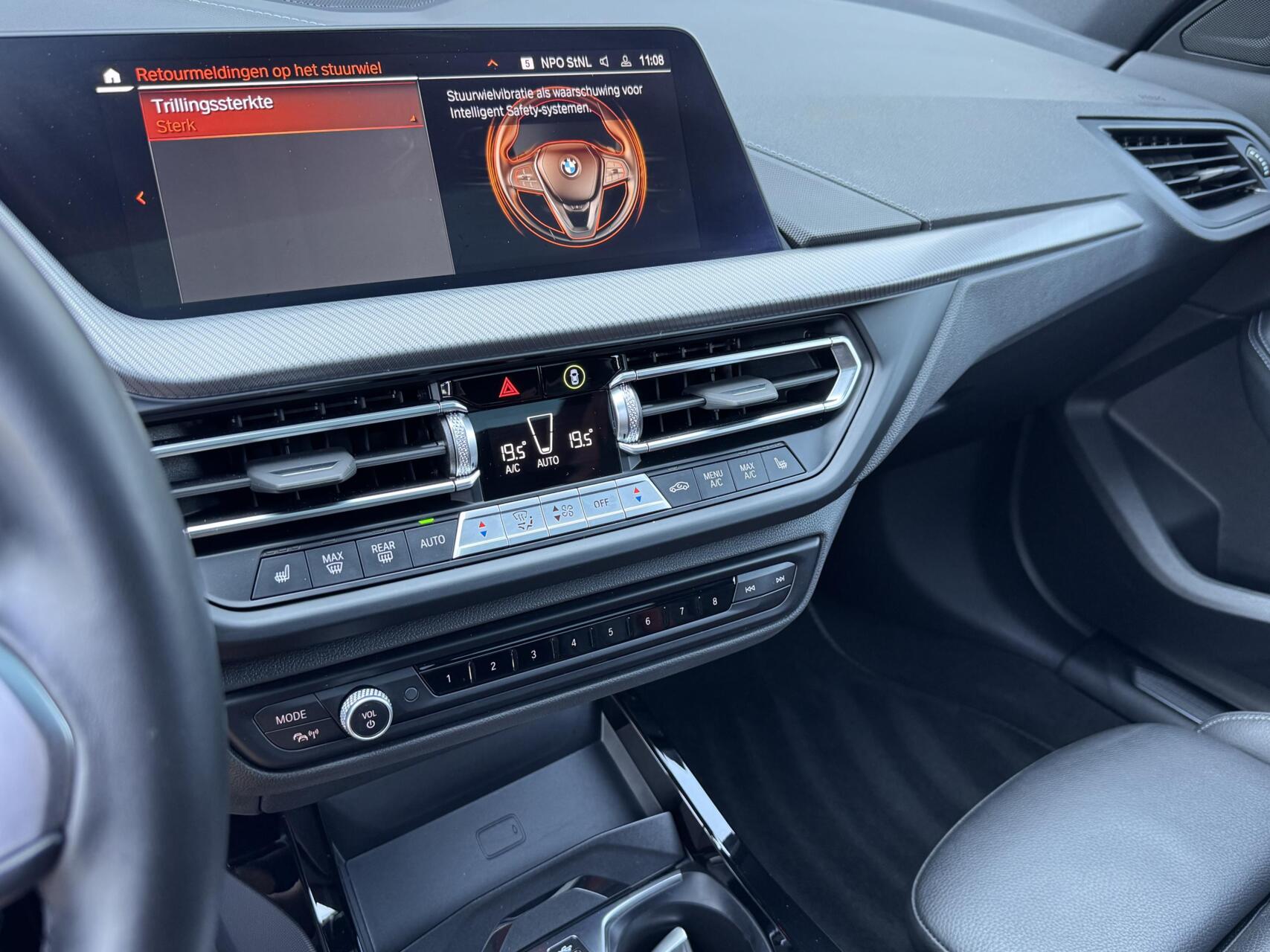 Foto van BMW M135i xDrive
