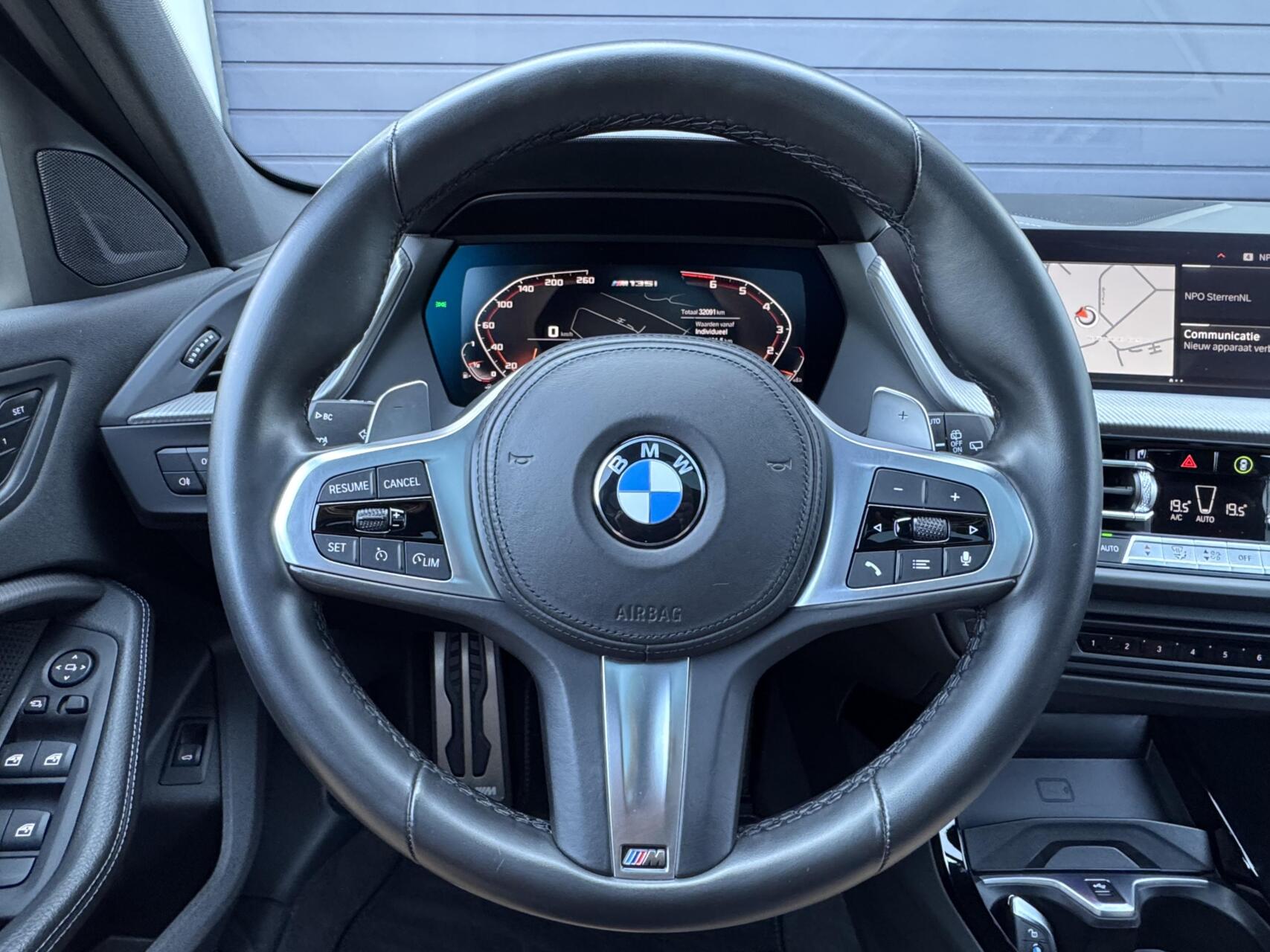Foto van BMW M135i xDrive