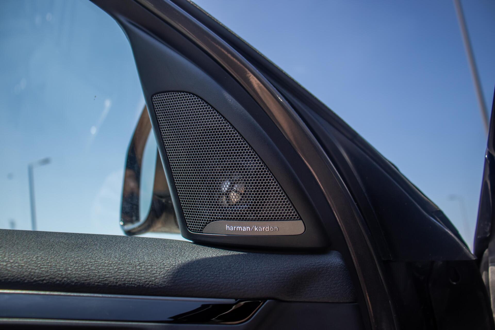 Foto van BMW X1 Xdrive25e