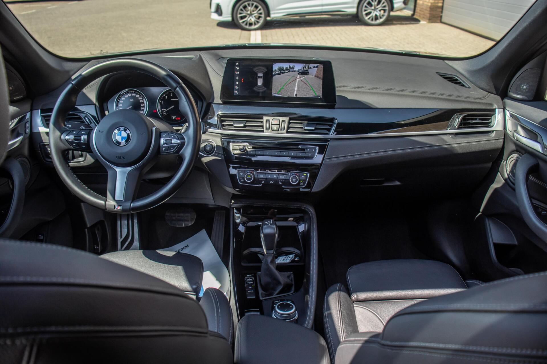 Foto van BMW X1 Xdrive25e