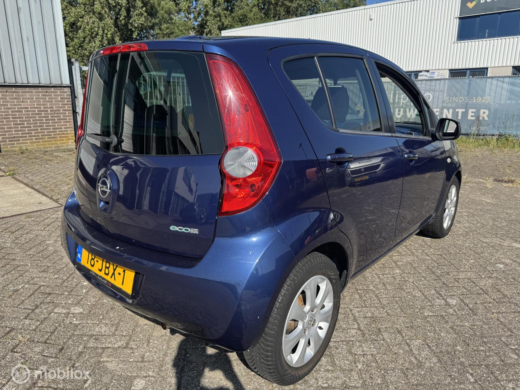 Foto van Opel Agila