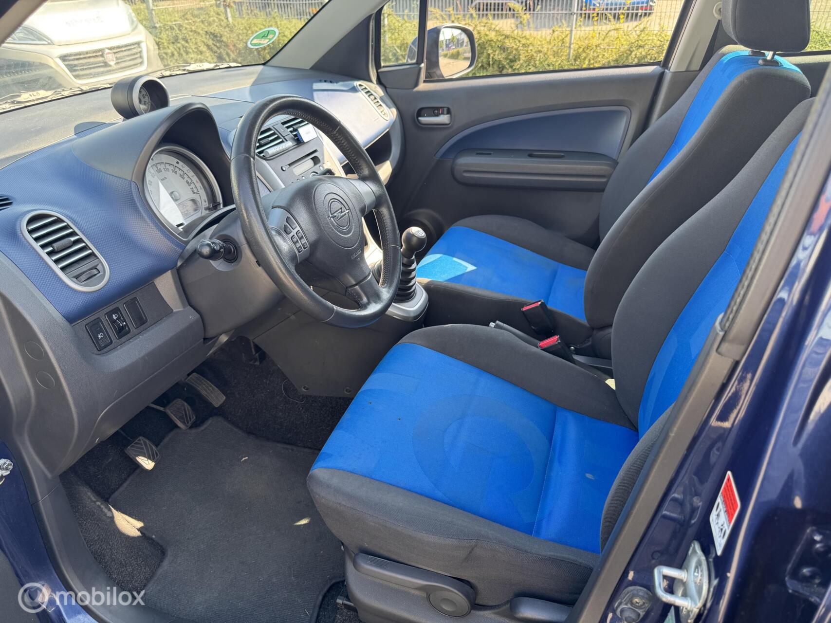 Foto van Opel Agila