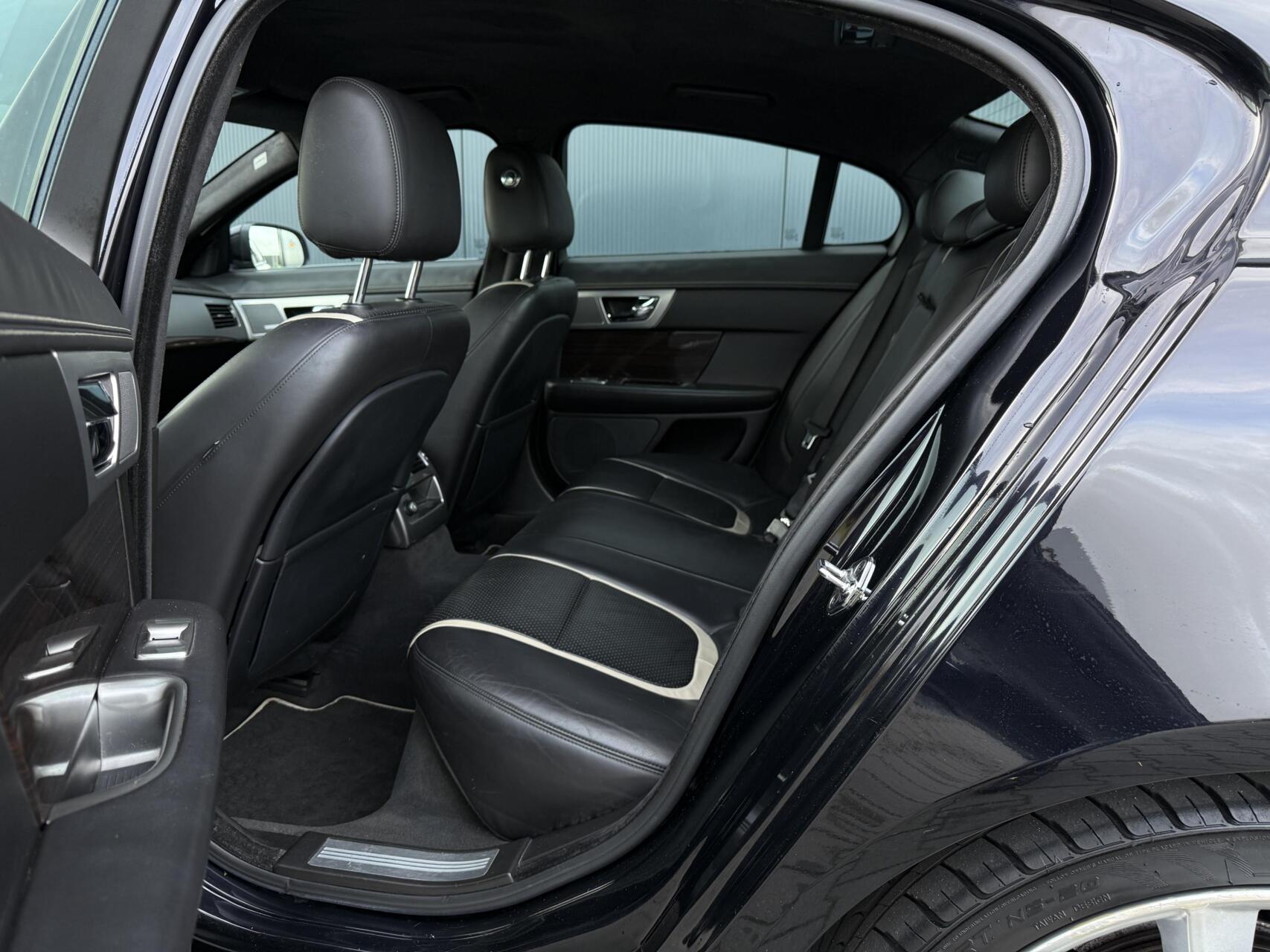 Foto van Jaguar XF