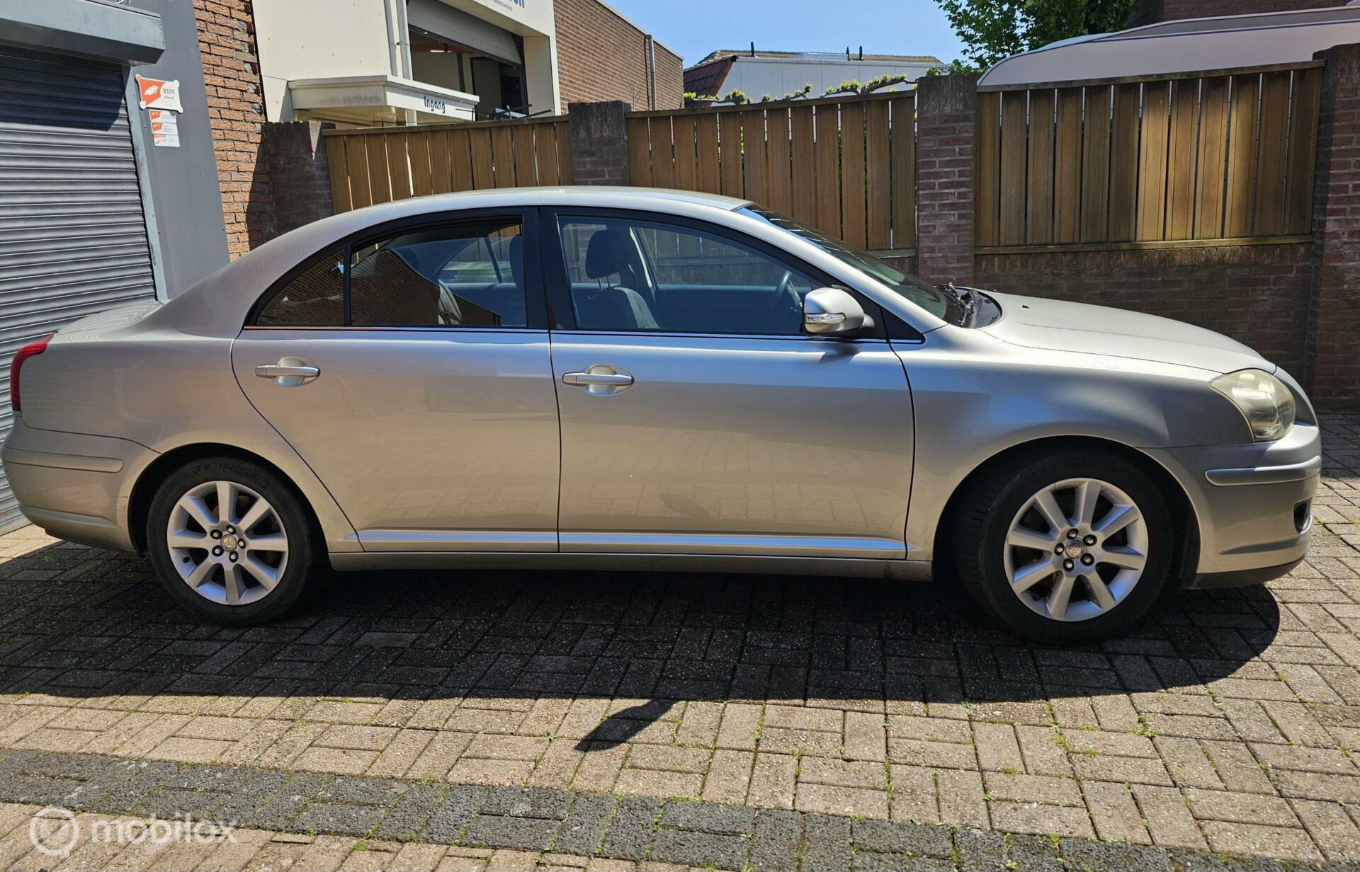 Foto van Toyota Avensis