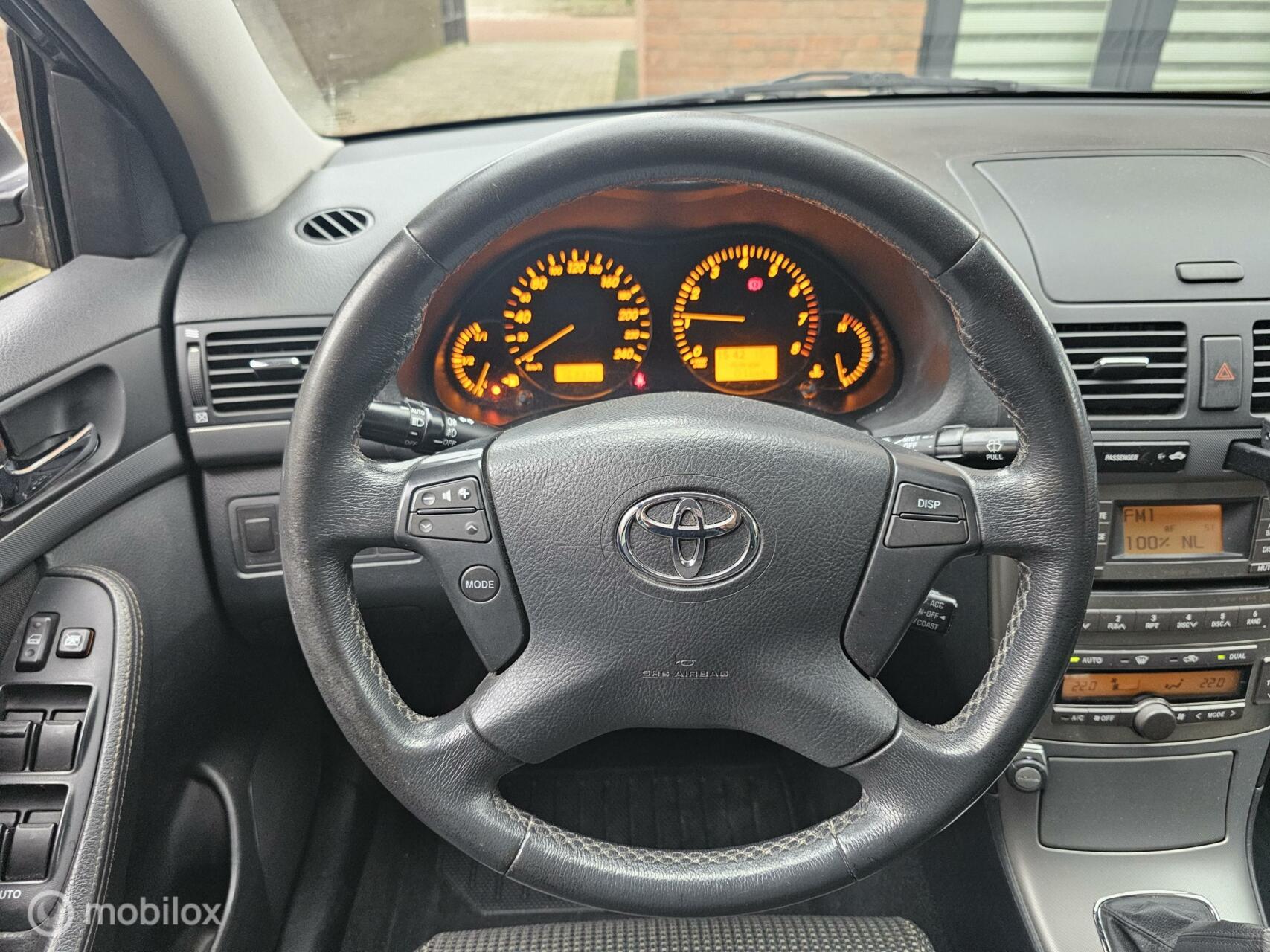 Foto van Toyota Avensis