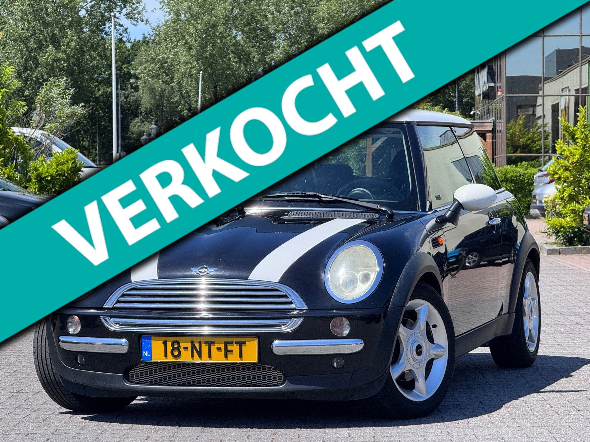 Mini Mini Cooper 1.6 Cooper Pepper | APK 30-05-2027 | Airco | Elektrische ramen | Cruise Control 2004 - voorkant