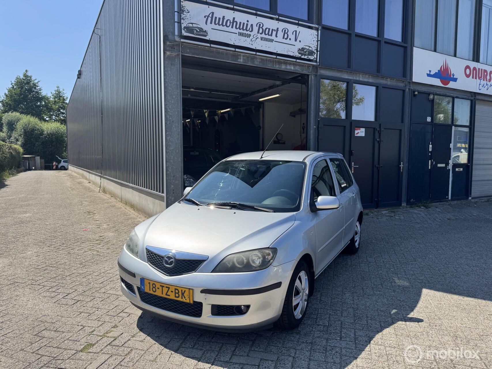Mazda Mazda 2 1.4 Touring Airco! APK! NAP Logisch! 2007 - voorkant