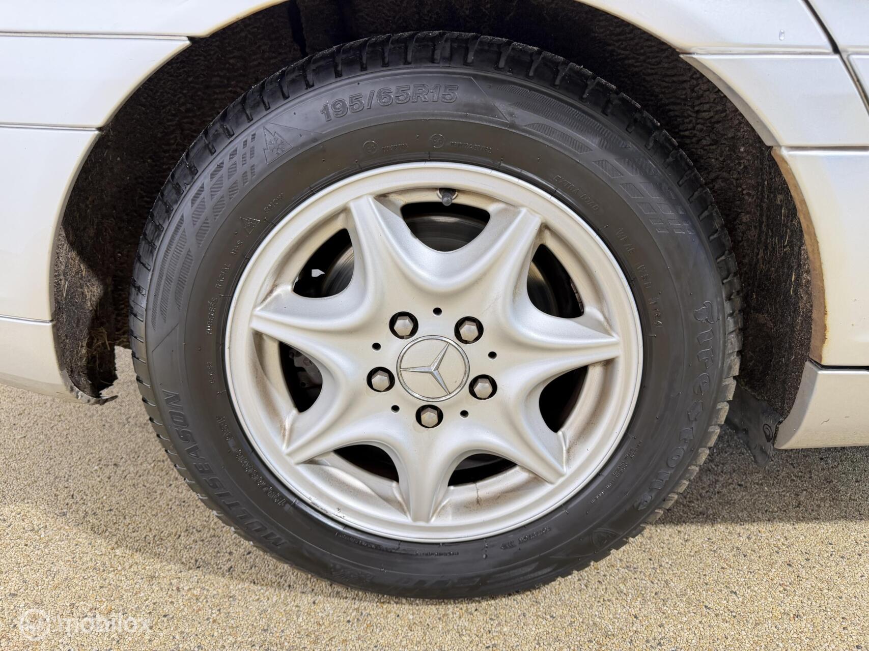 Foto van Mercedes-Benz C 180 Kompressor