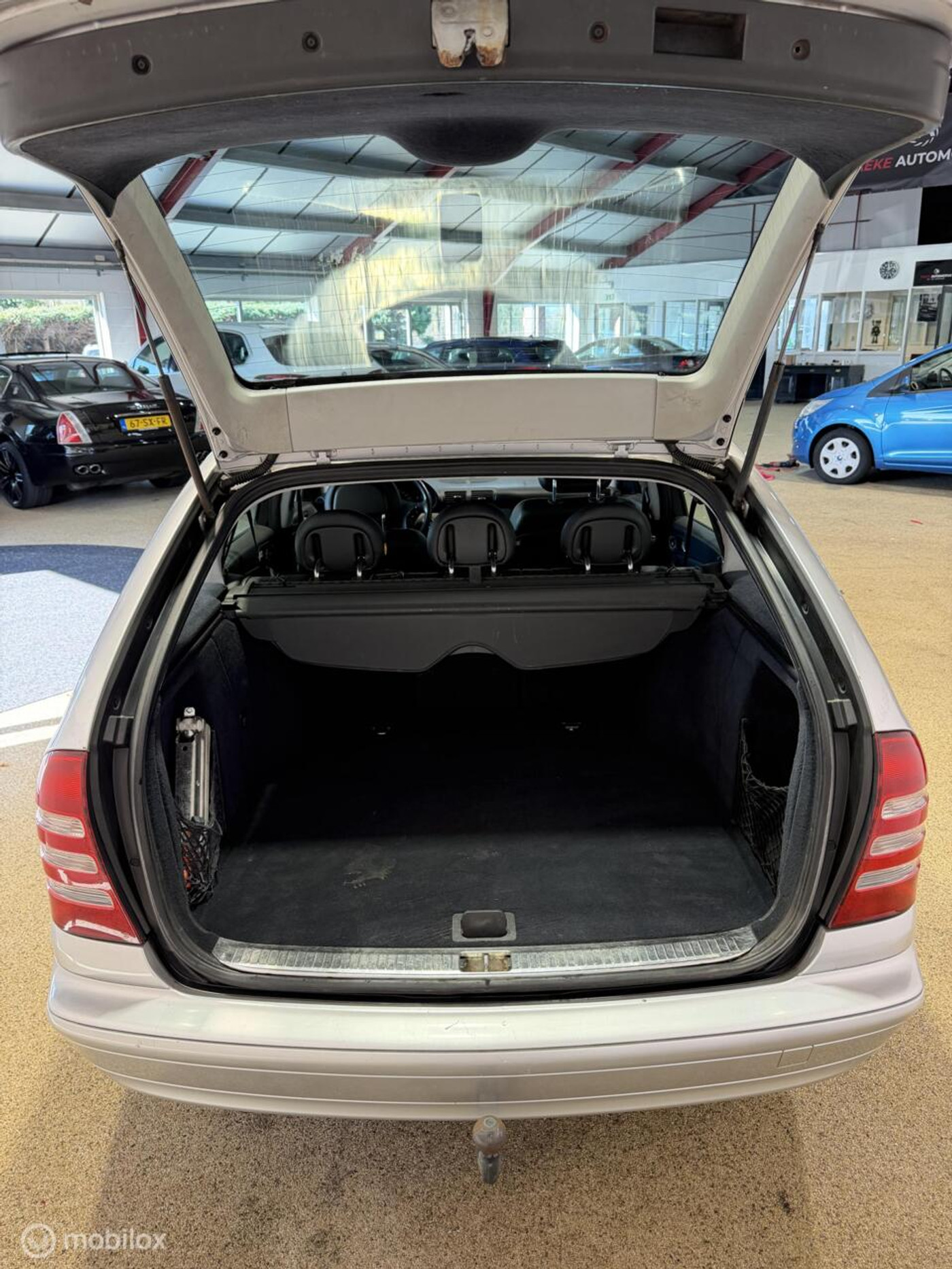 Foto van Mercedes-Benz C 180 Kompressor