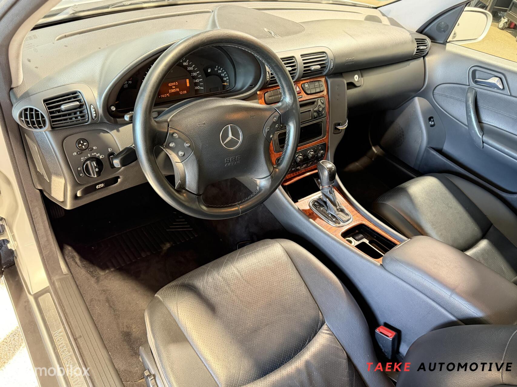 Foto van Mercedes-Benz C 180 Kompressor