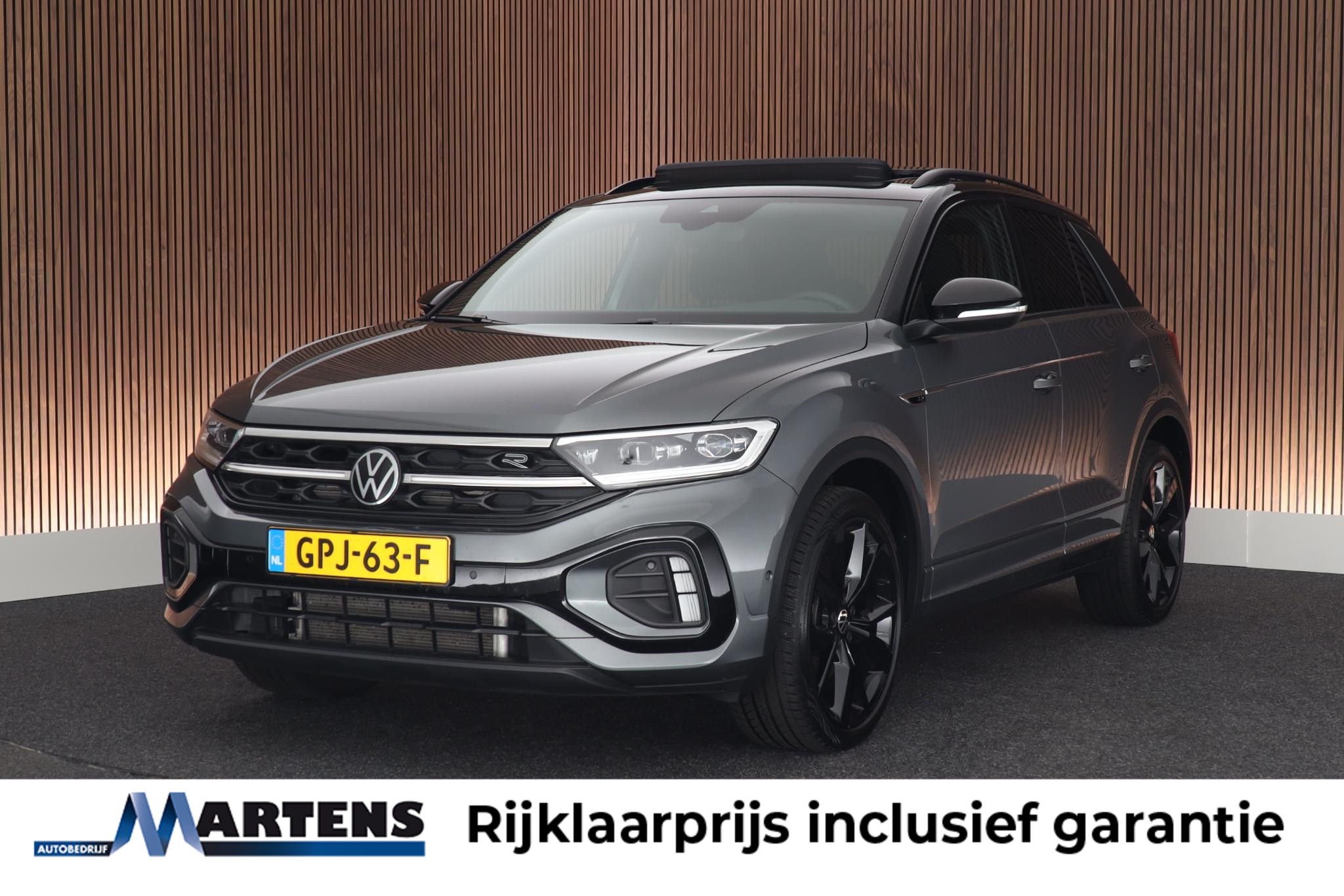 Volkswagen T-roc 1.5 TSI 150pk DSG R-Line Black Style 2024 - voorkant
