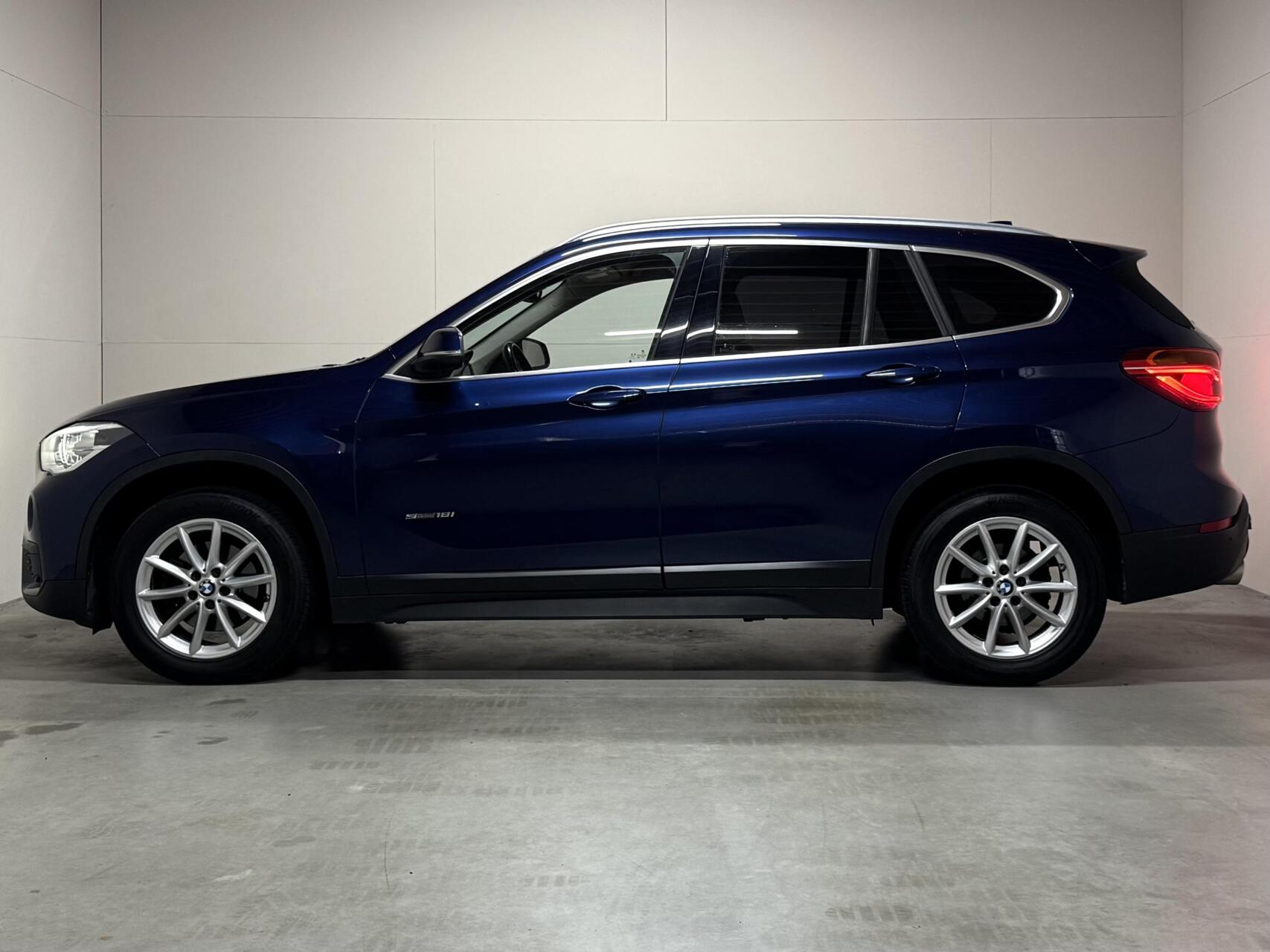 Foto van BMW X1 Sdrive18i