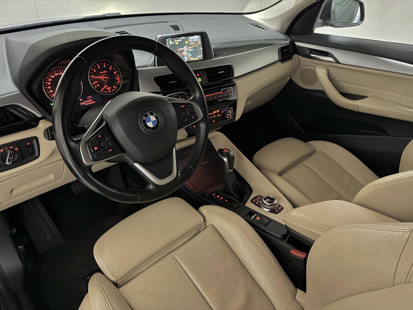 Foto van BMW X1 Sdrive18i